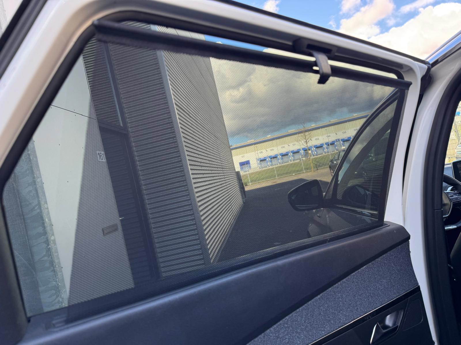 Peugeot 5008 1.2 PureTech Blue Lease GT-Line (2019), foto 31