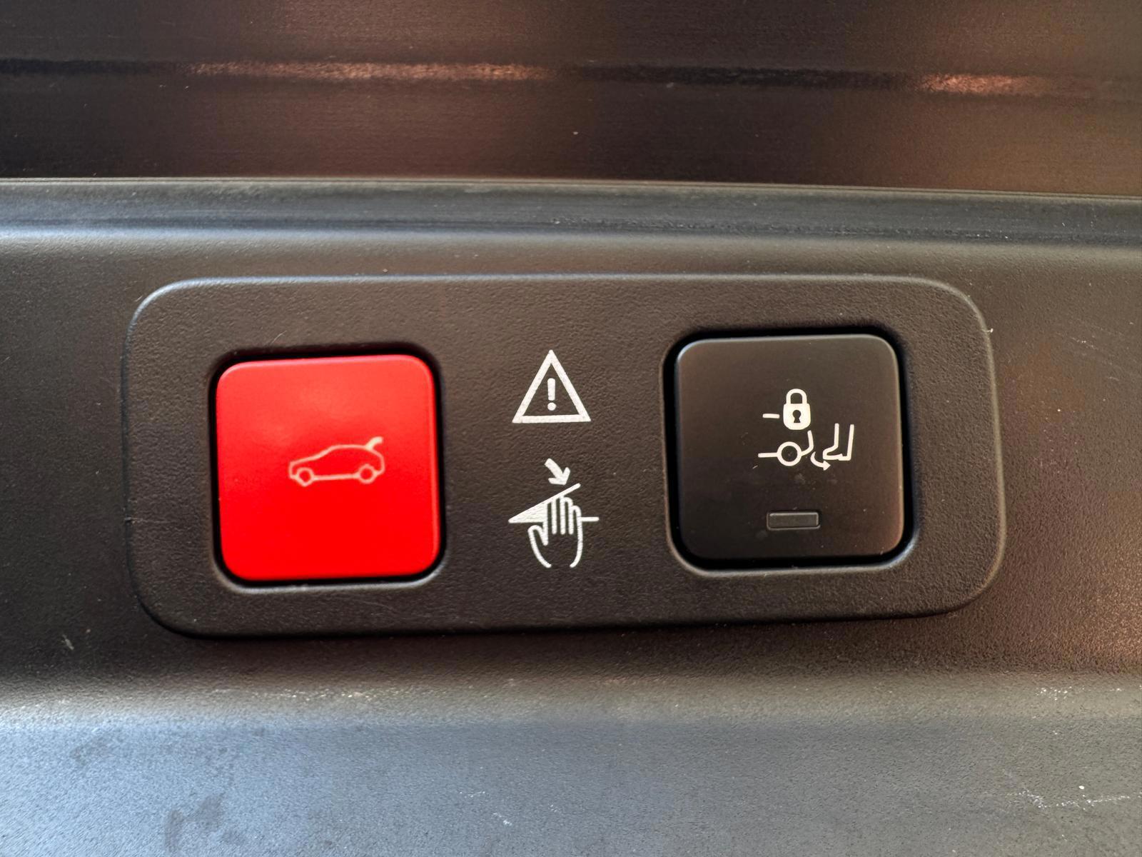 Peugeot 5008 1.2 PureTech Blue Lease GT-Line (2019), foto 32