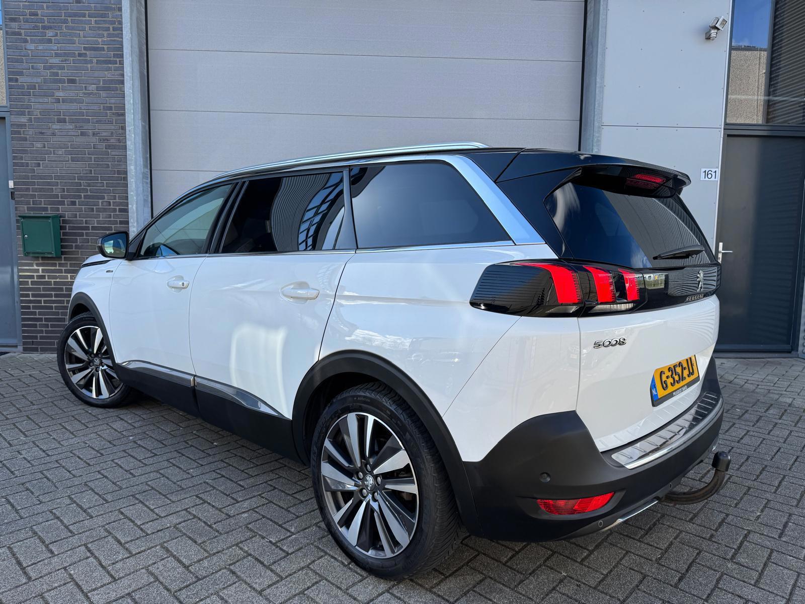 Peugeot 5008 1.2 PureTech Blue Lease GT-Line (2019), foto 5