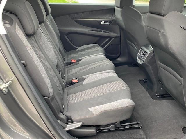 Peugeot 5008 1.2 PureTech Blue Lease Executive 7PS (2017), foto 14