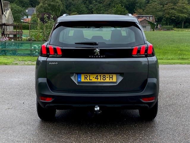 Peugeot 5008 1.2 PureTech Blue Lease Executive 7PS (2017), foto 15