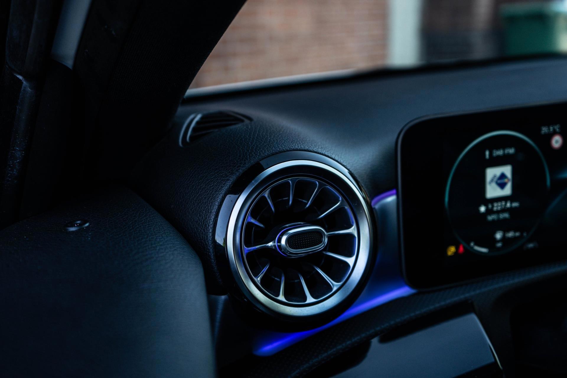 Mercedes-Benz A-klasse 220 4MATIC Premium (2019), foto 28
