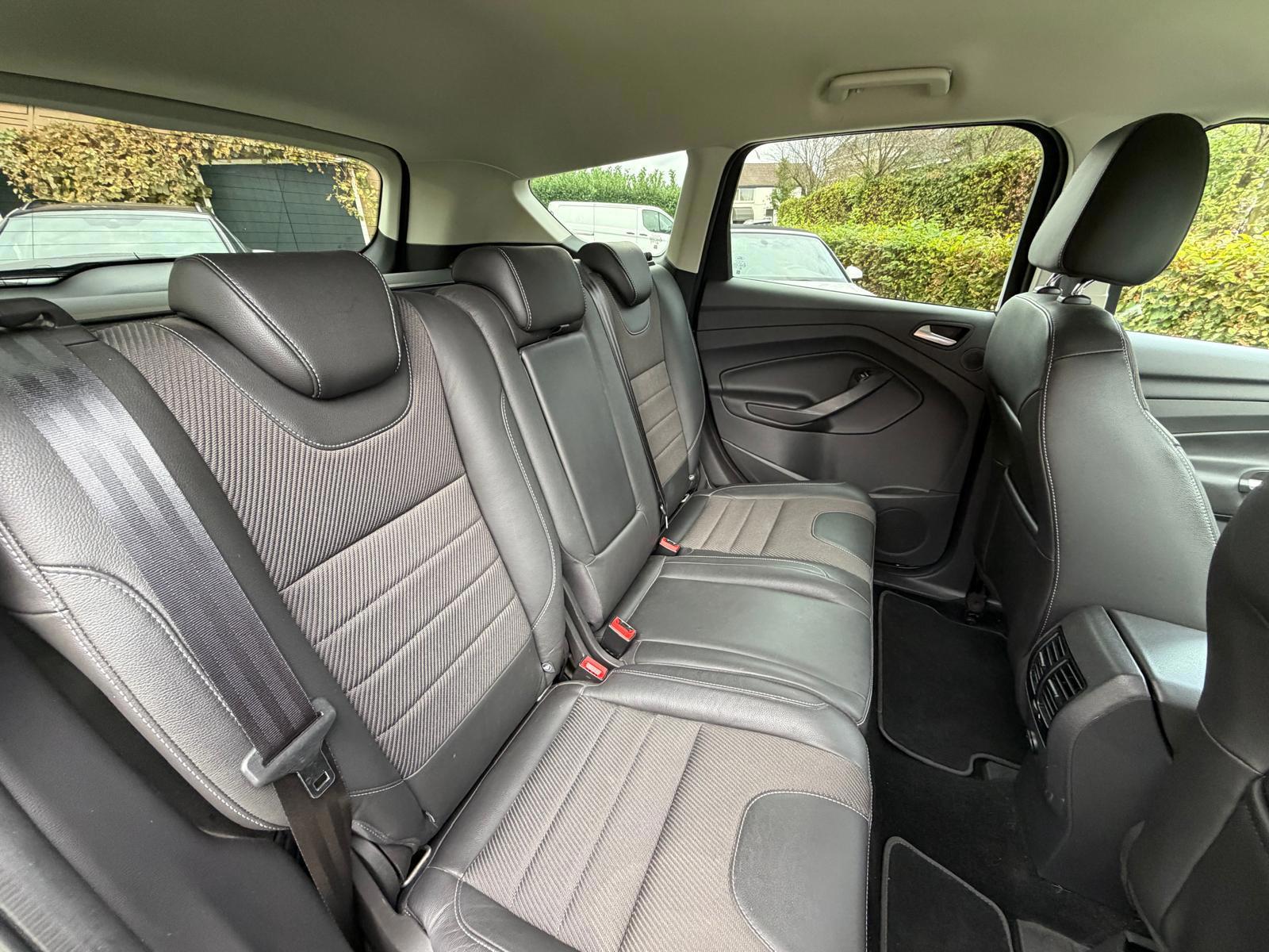 Ford Kuga 1.5 Titanium-NL auto-2 eigen (2016), foto 12