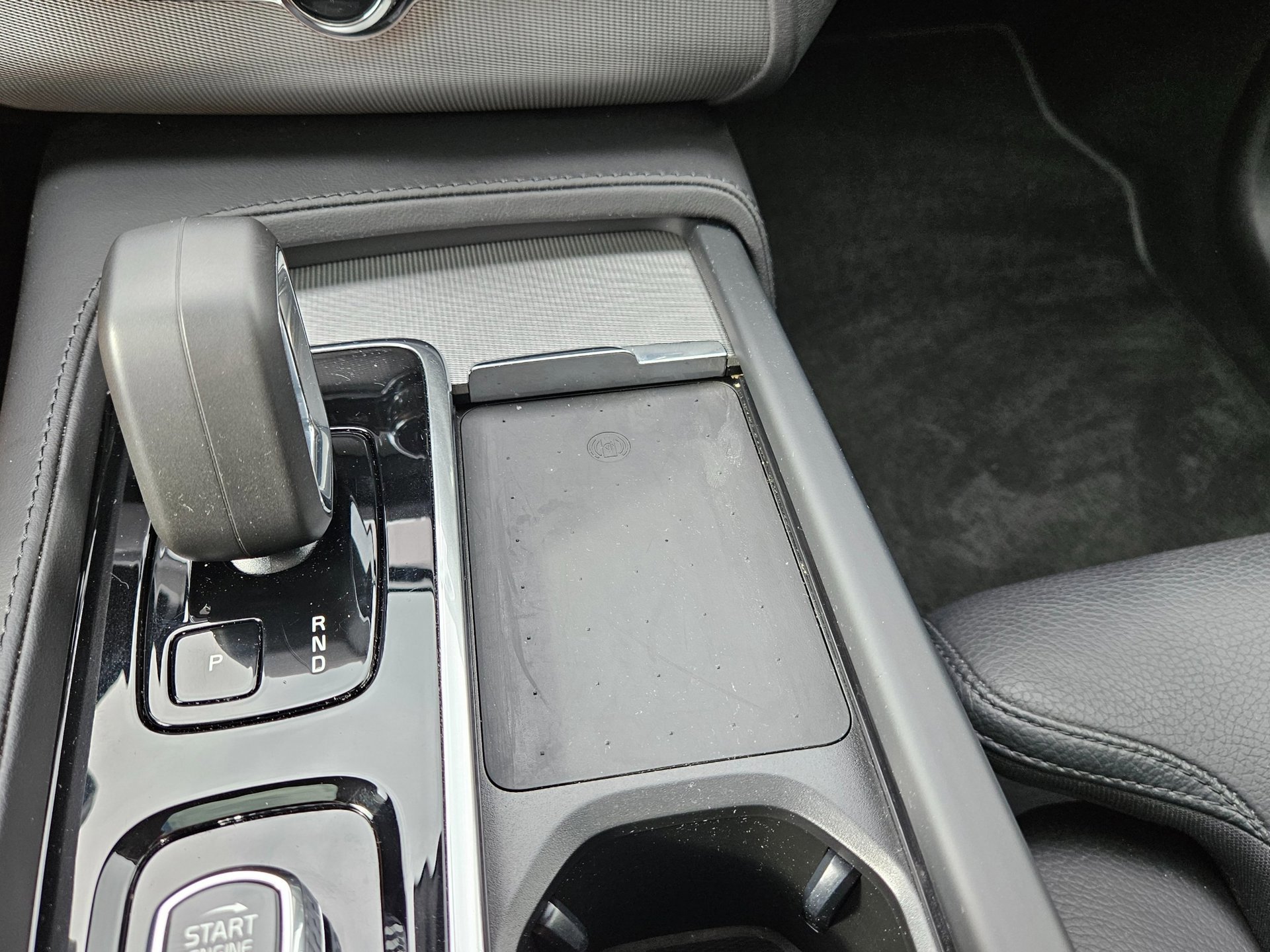 Volvo XC90 2.0 T8 Recharge AWD Plus Dark 7p (2023), foto 13