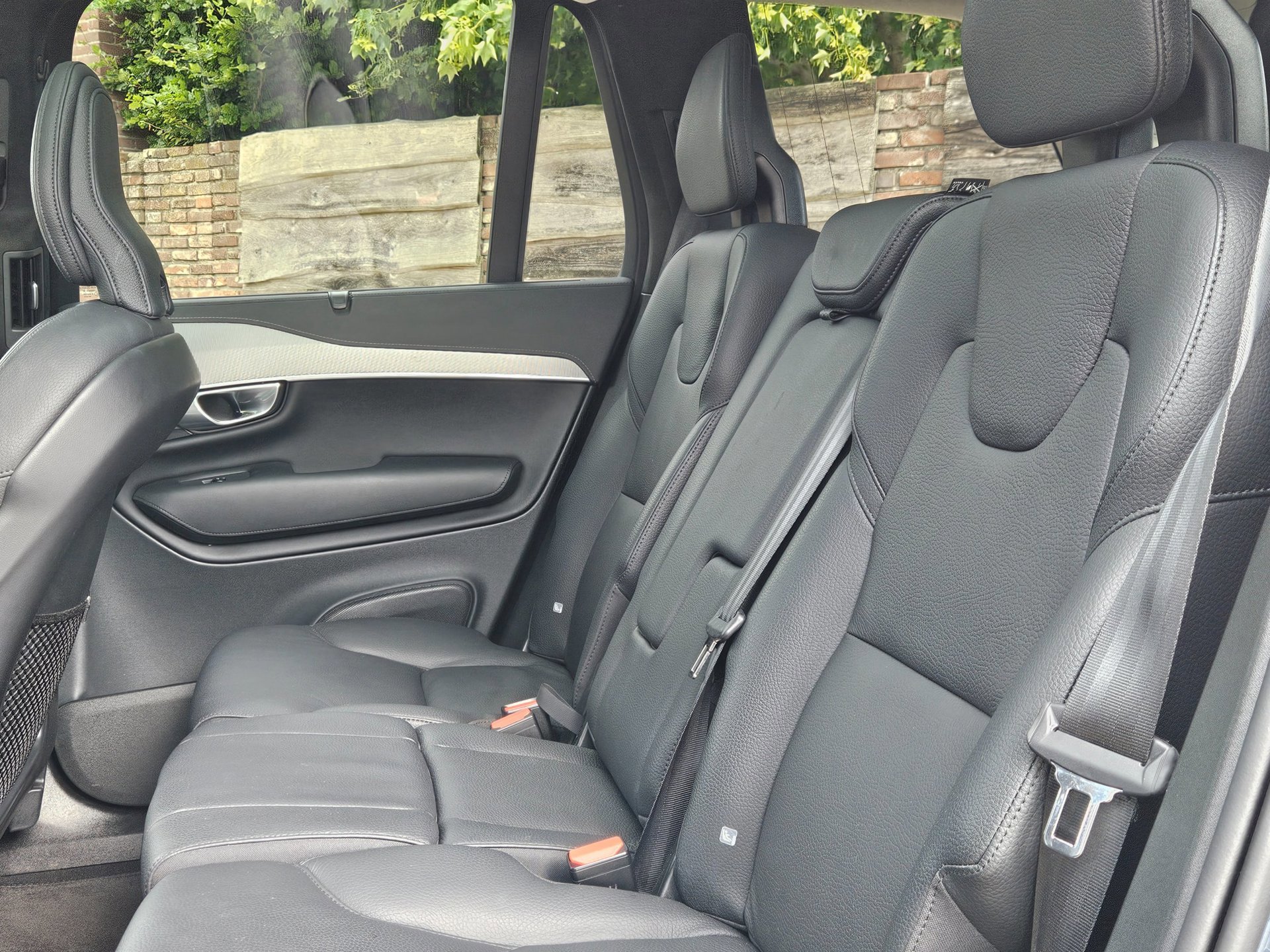 Volvo XC90 2.0 T8 Recharge AWD Plus Dark 7p (2023), foto 15