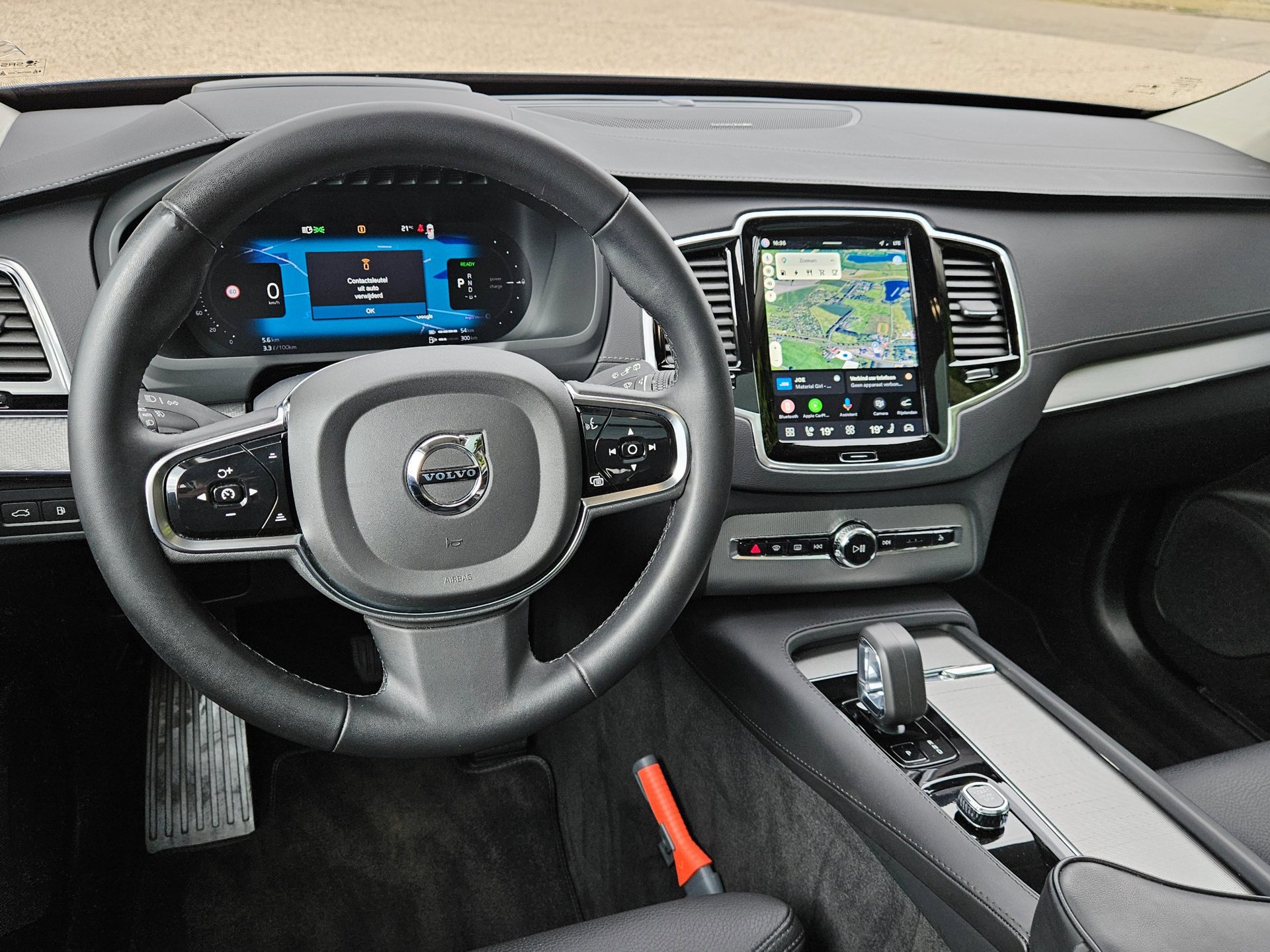 Volvo XC90 2.0 T8 Recharge AWD Plus Dark 7p (2023), foto 8