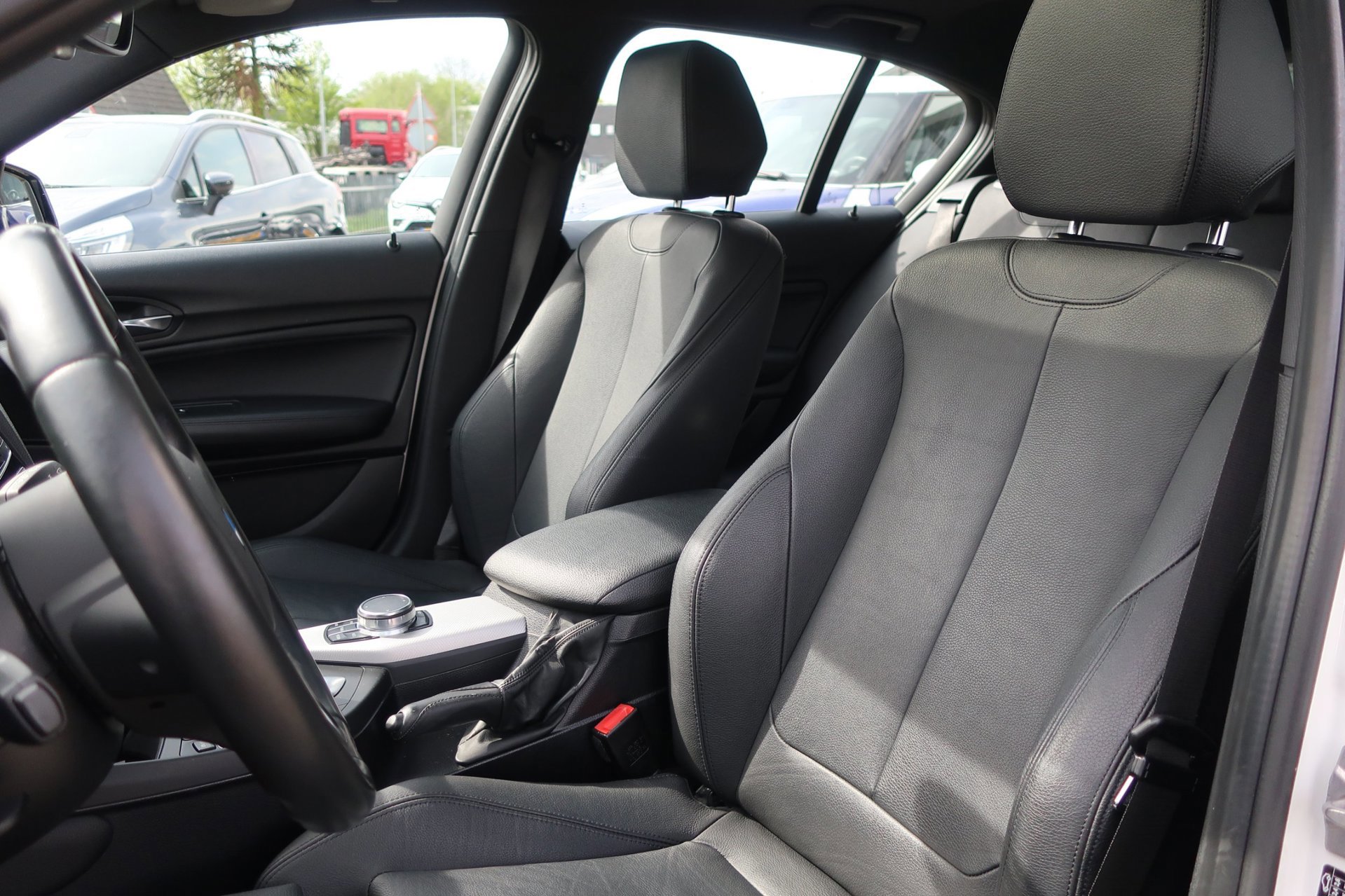 BMW 1-Serie 118i Centennial High Executive. DealerOH_ (2017), foto 20