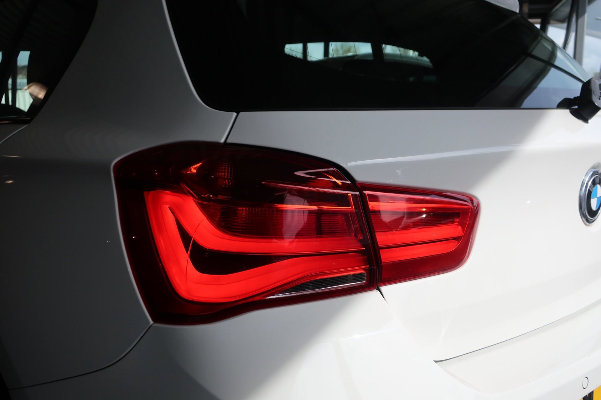 BMW 1-Serie 118i Centennial High Executive. DealerOH_ (2017), foto 27