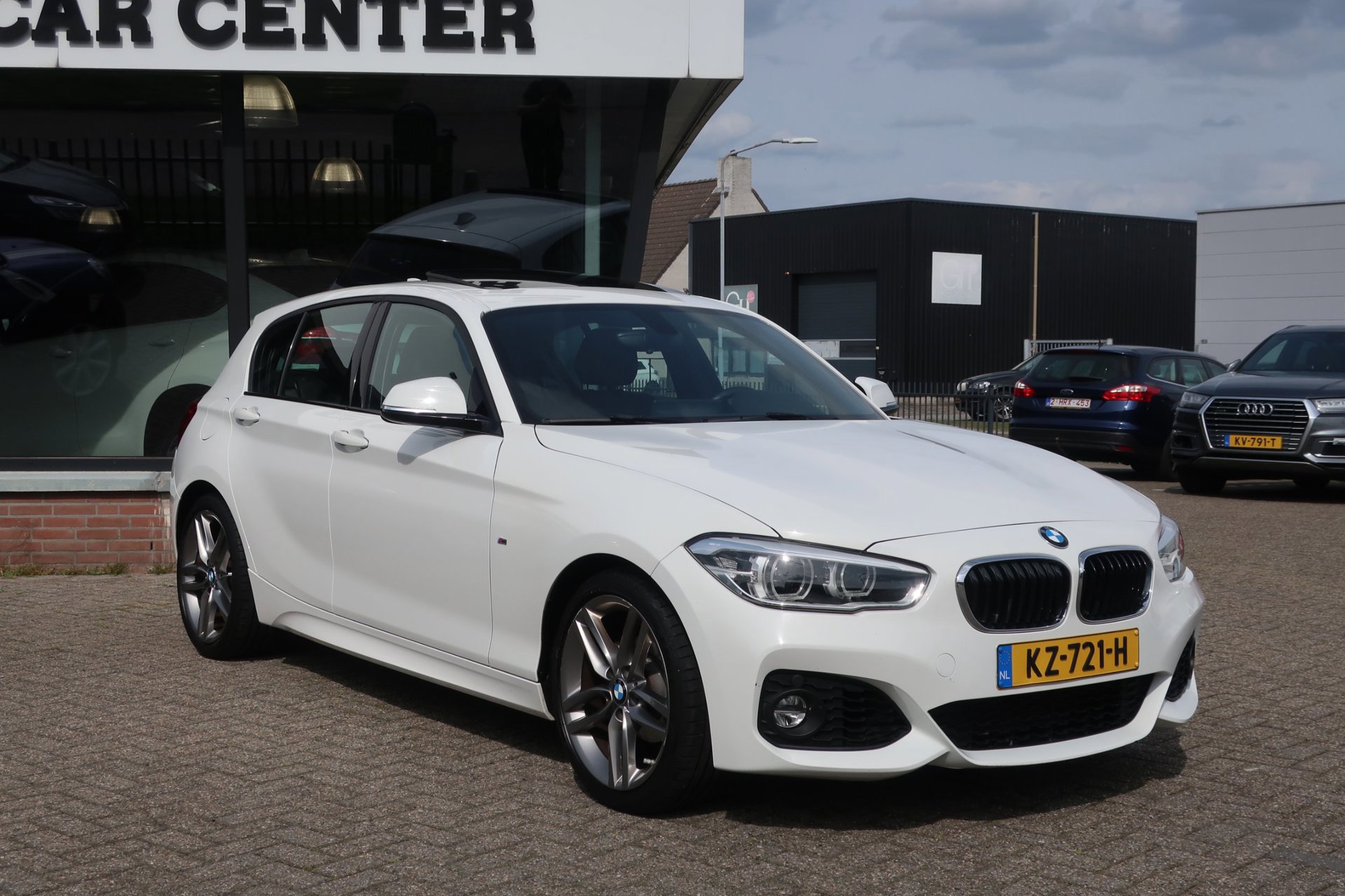 BMW 1-Serie 118i Centennial High Executive. DealerOH_ (2017), foto 8