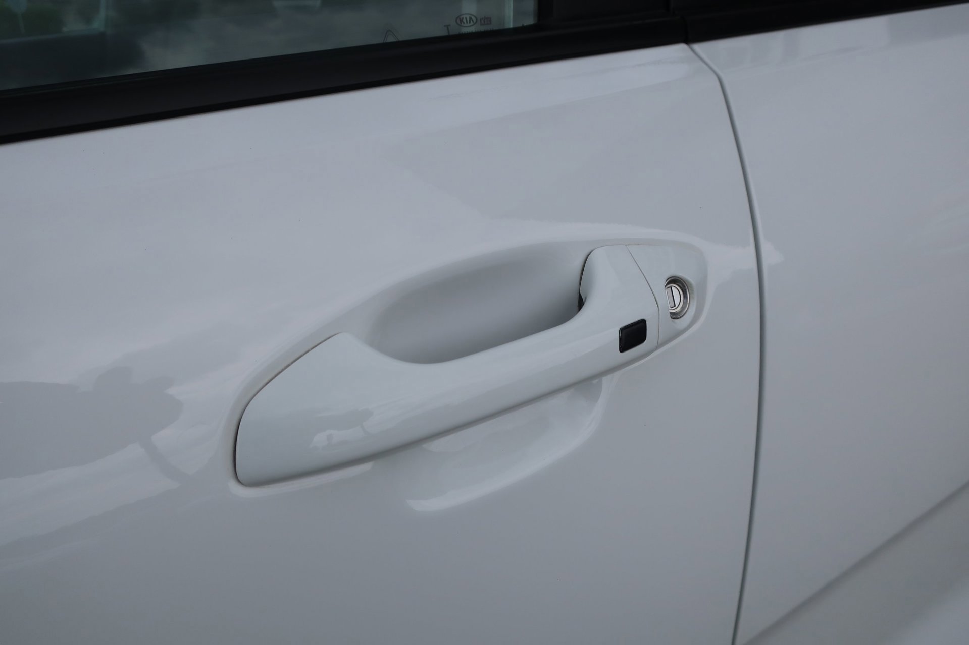 Kia Stonic 1.0 T-GDi DynamicLine 1e (2018), foto 27