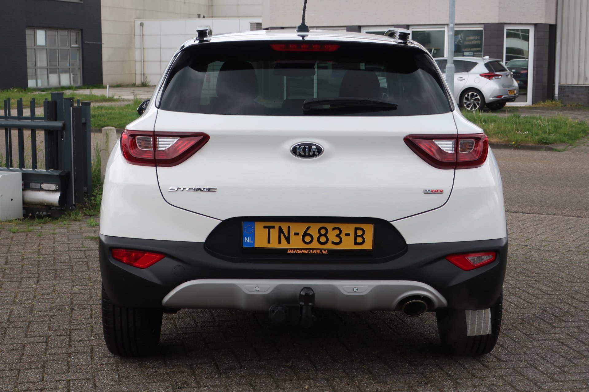Kia Stonic 1.0 T-GDi DynamicLine 1e (2018), foto 10