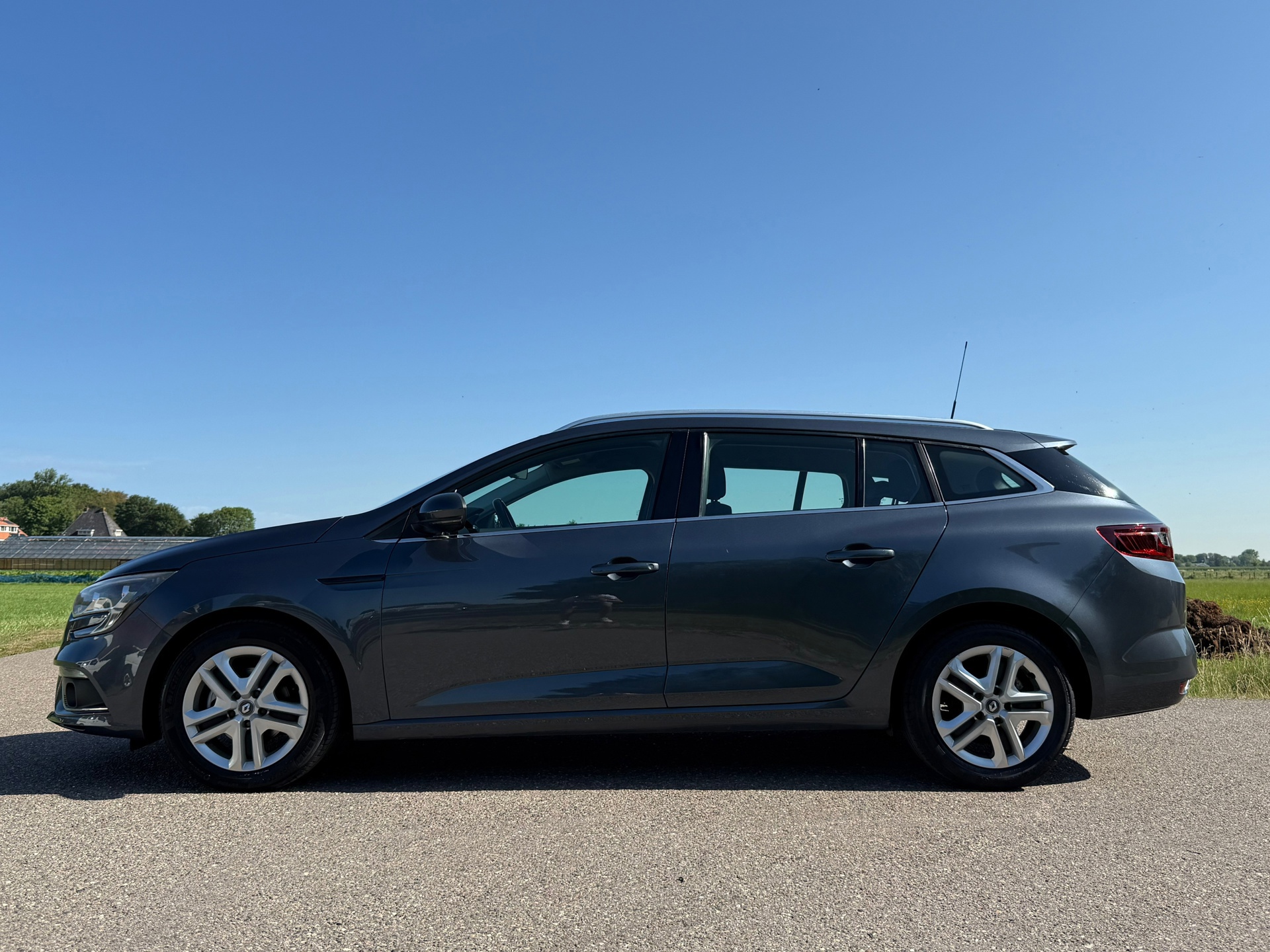 Renault Mégane Estate 1.2 TCe Zen (2017), foto 2