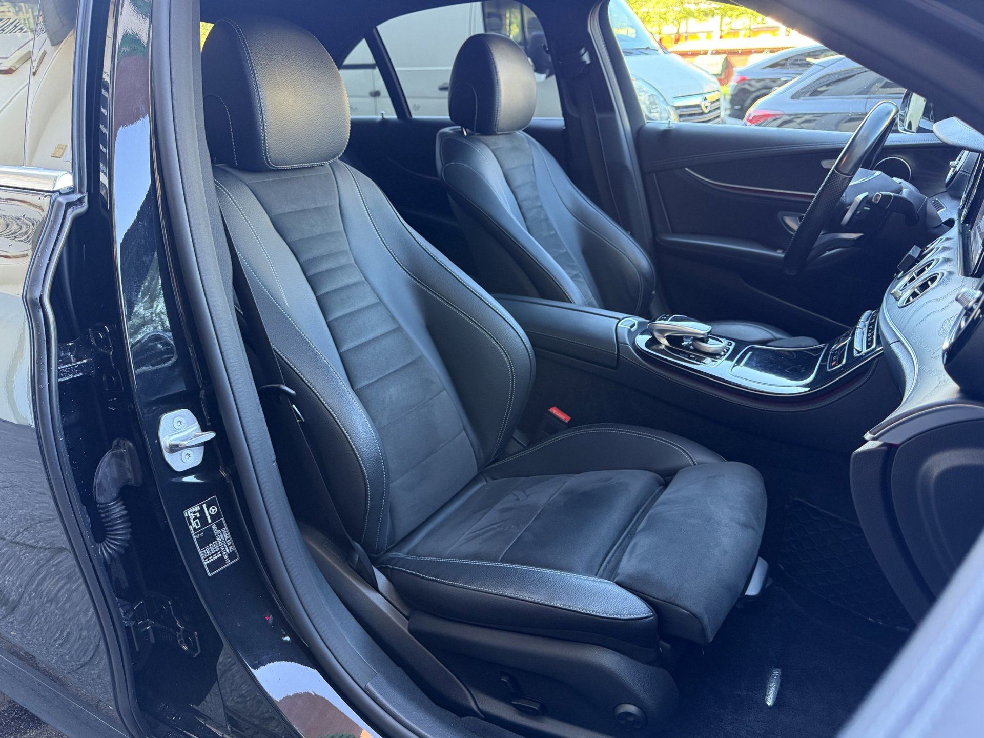 Mercedes-Benz E-klasse 250 AUT 2016 AMG Zwart 112878 (2016), foto 10
