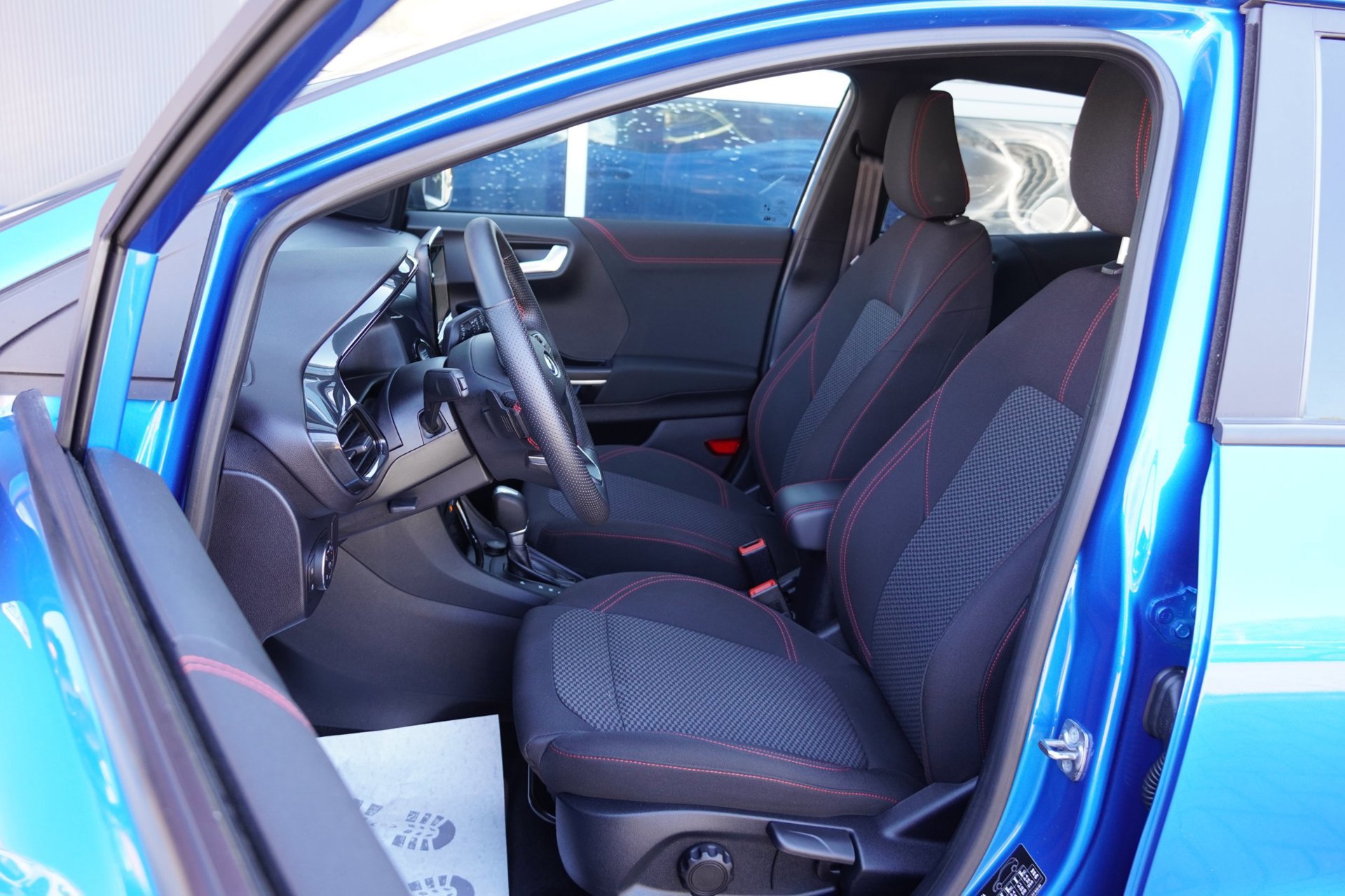 Ford Puma 1.0 EcoBoost Hybrid ST-LINE Titanium (2022), foto 12