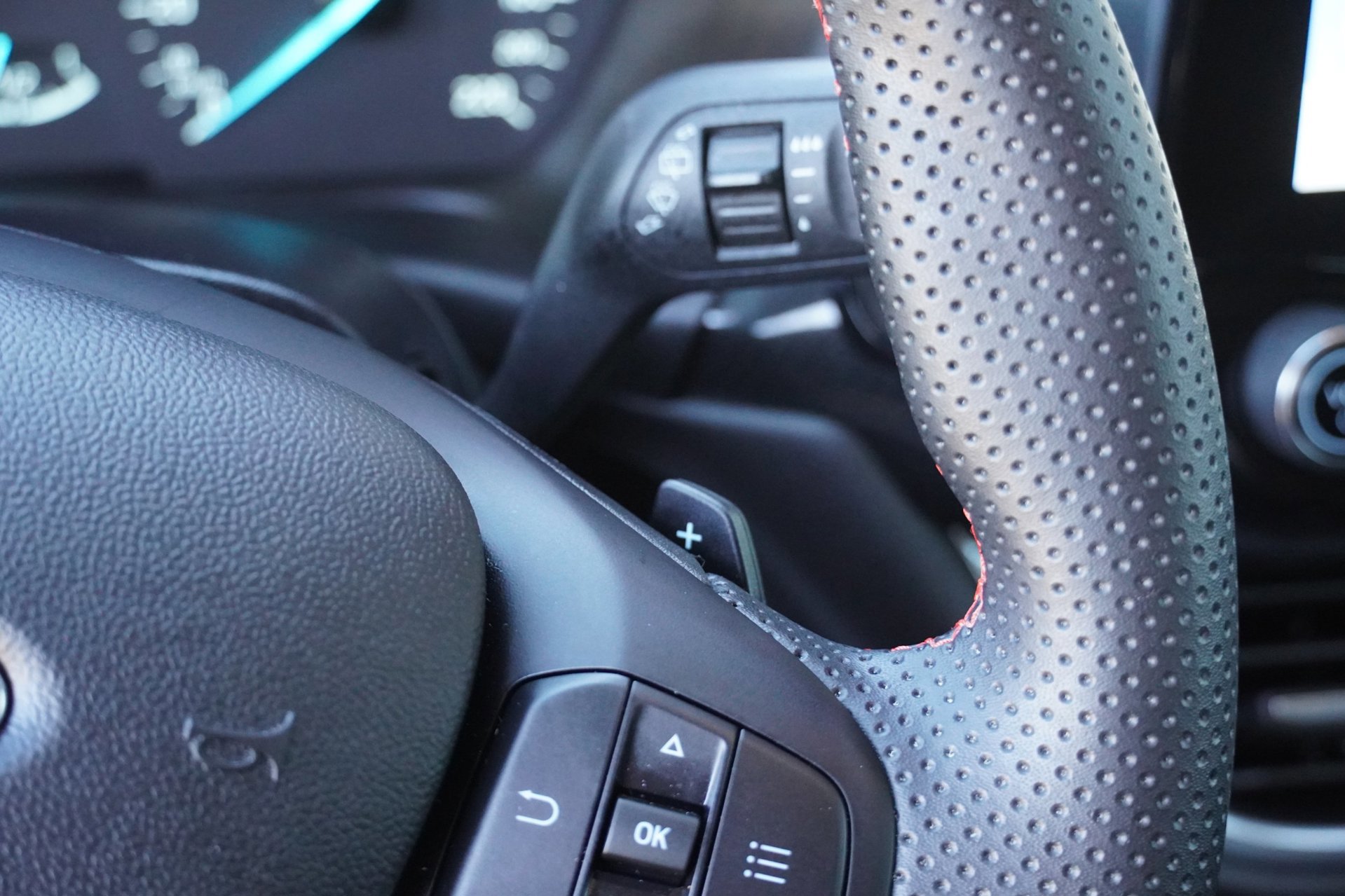 Ford Puma 1.0 EcoBoost Hybrid ST-LINE Titanium (2022), foto 20
