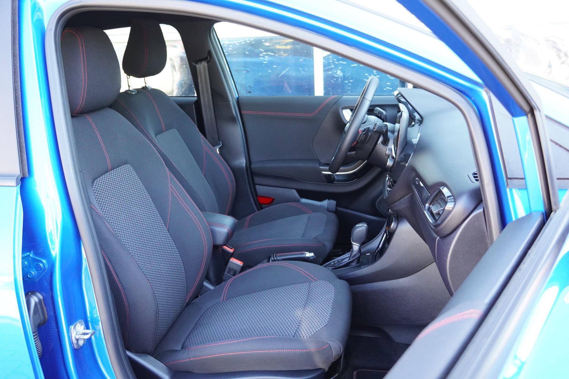 Ford Puma 1.0 EcoBoost Hybrid ST-LINE Titanium (2022), foto 10