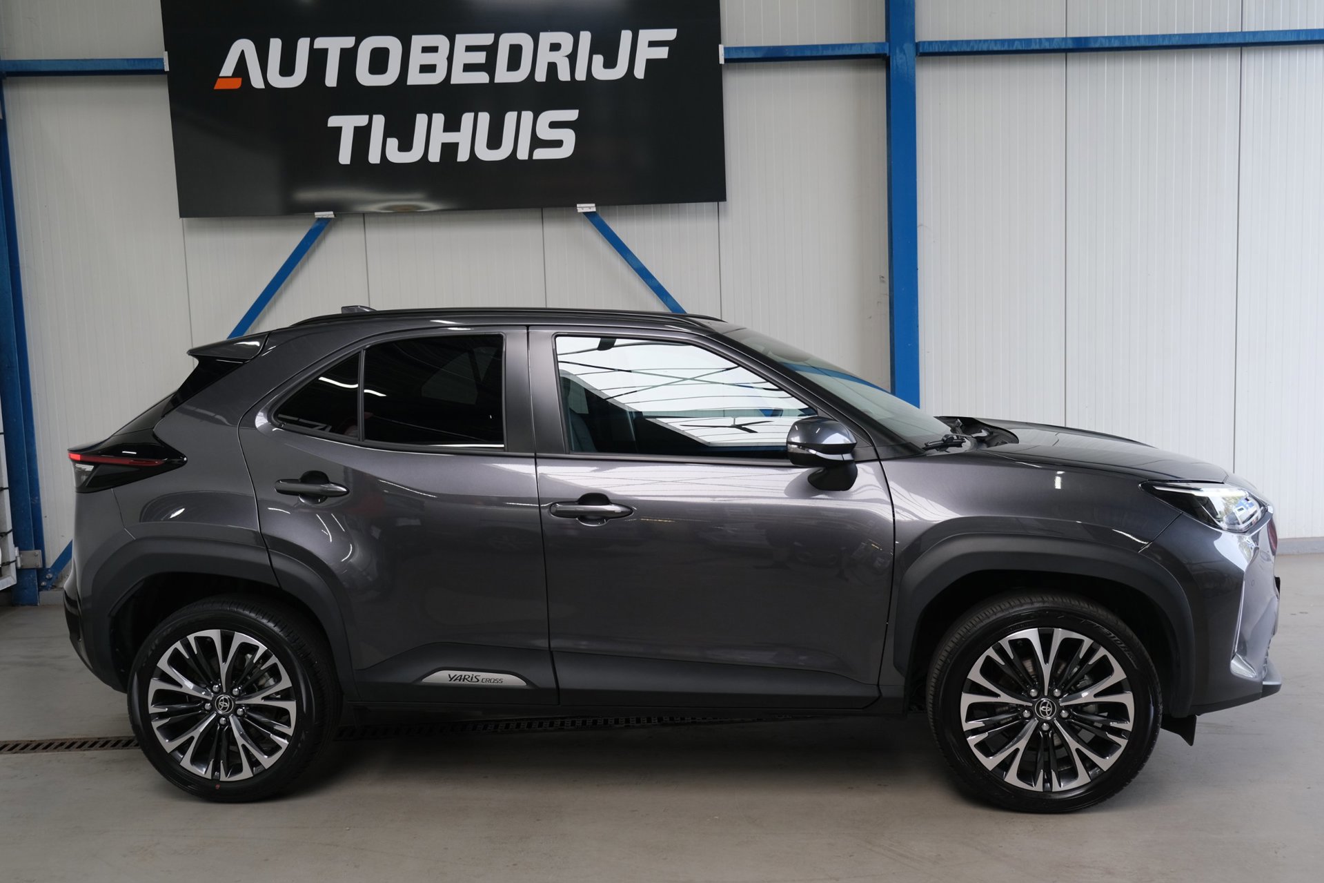 Toyota Yaris Cross 1.5 Hybrid 130 GR SPORT (2025), foto 2