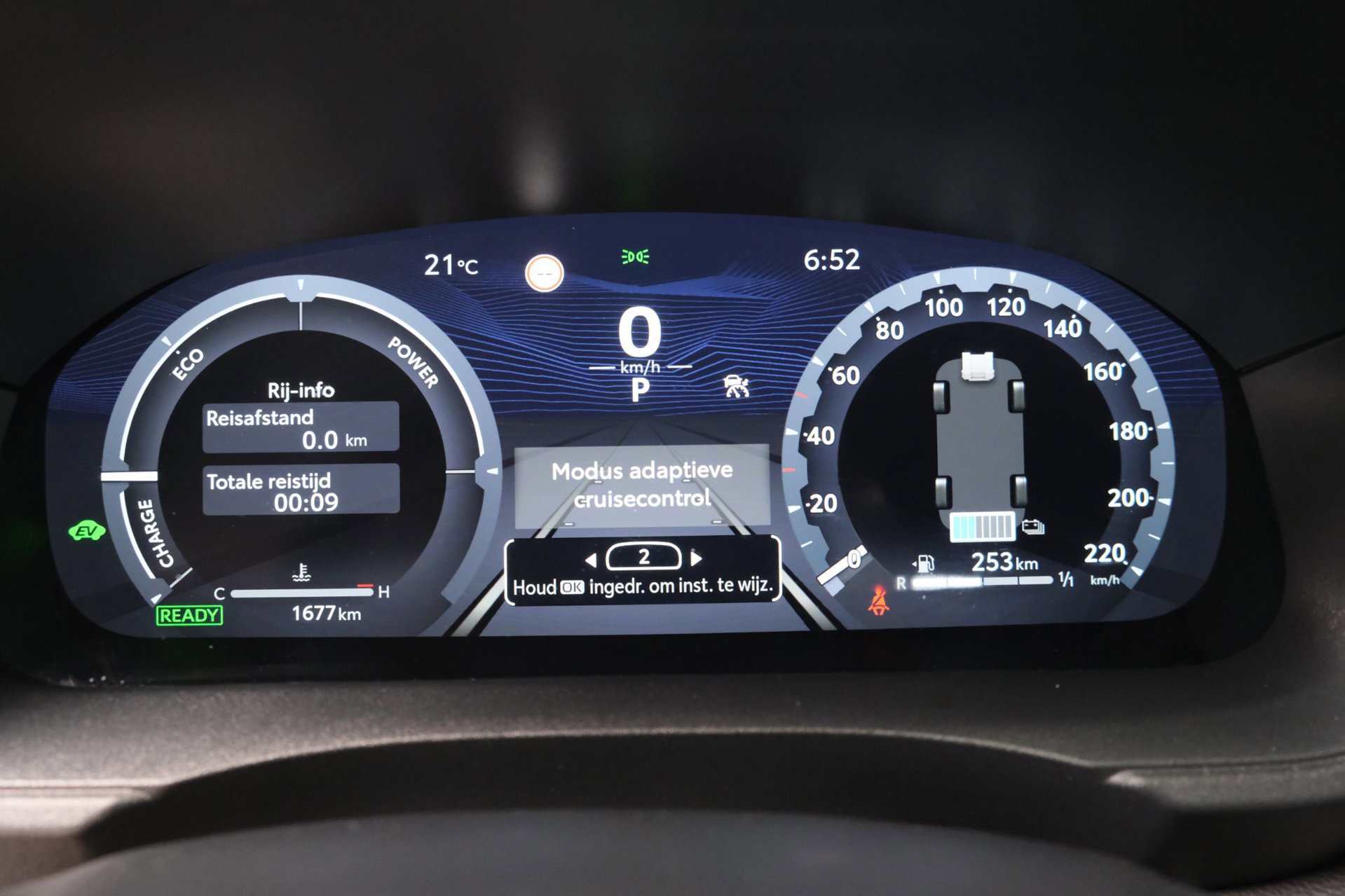Toyota Yaris Cross 1.5 Hybrid 130 GR SPORT (2025), foto 30