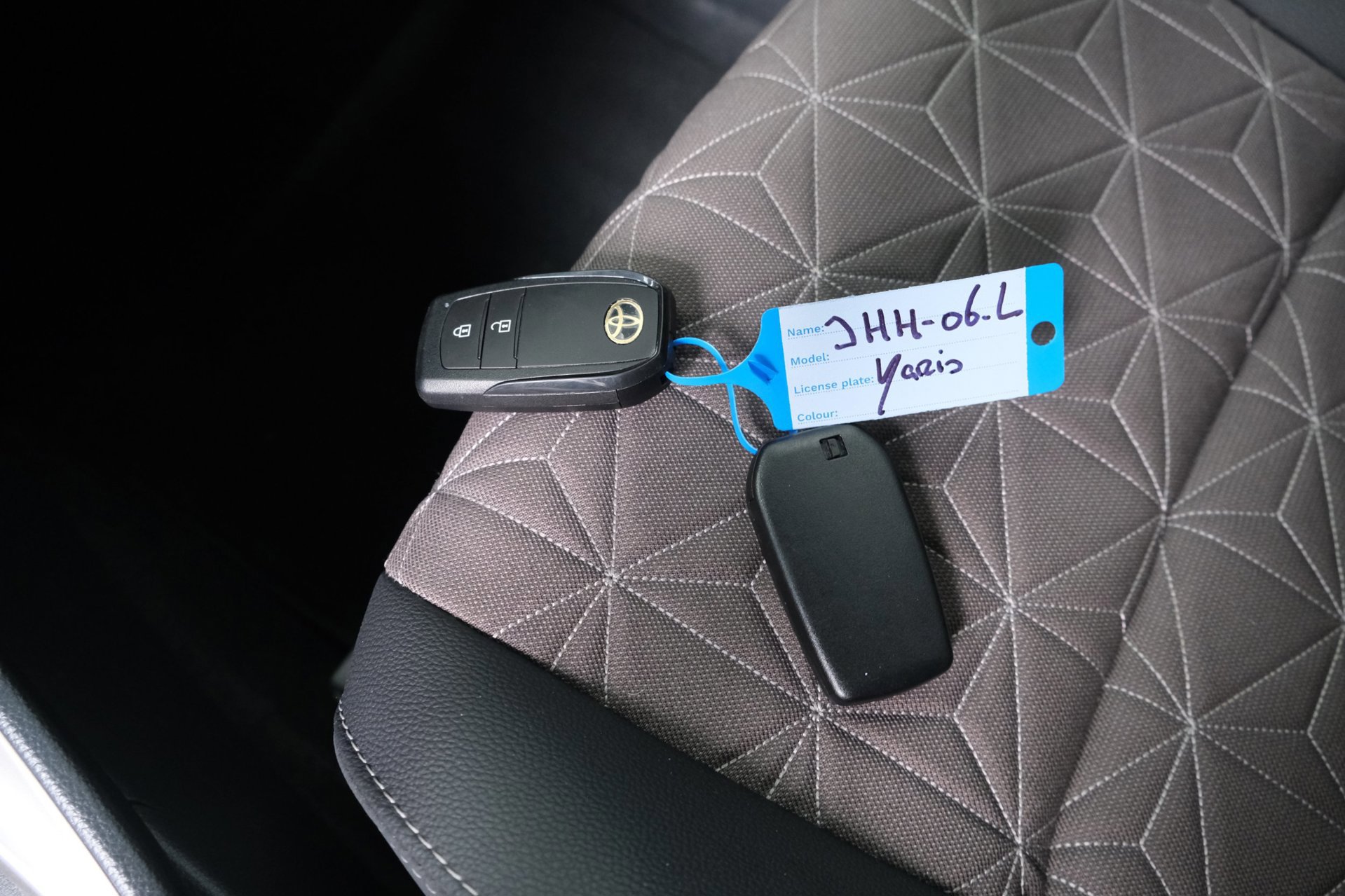 Toyota Yaris Cross 1.5 Hybrid 130 GR SPORT (2025), foto 34