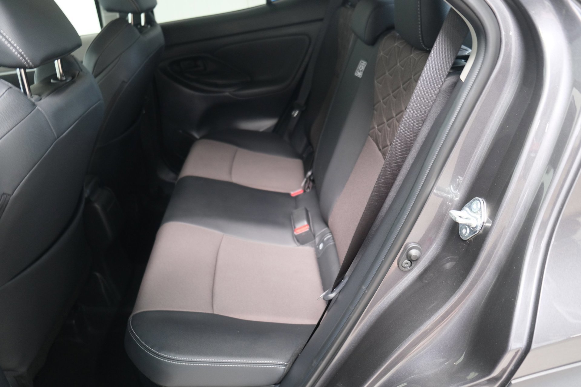 Toyota Yaris Cross 1.5 Hybrid 130 GR SPORT (2025), foto 10
