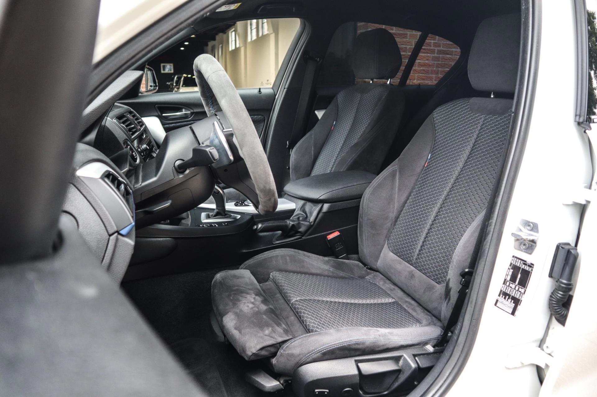 BMW 1-Serie 120i Edition M Sport Shadow High Executive (2017), foto 13