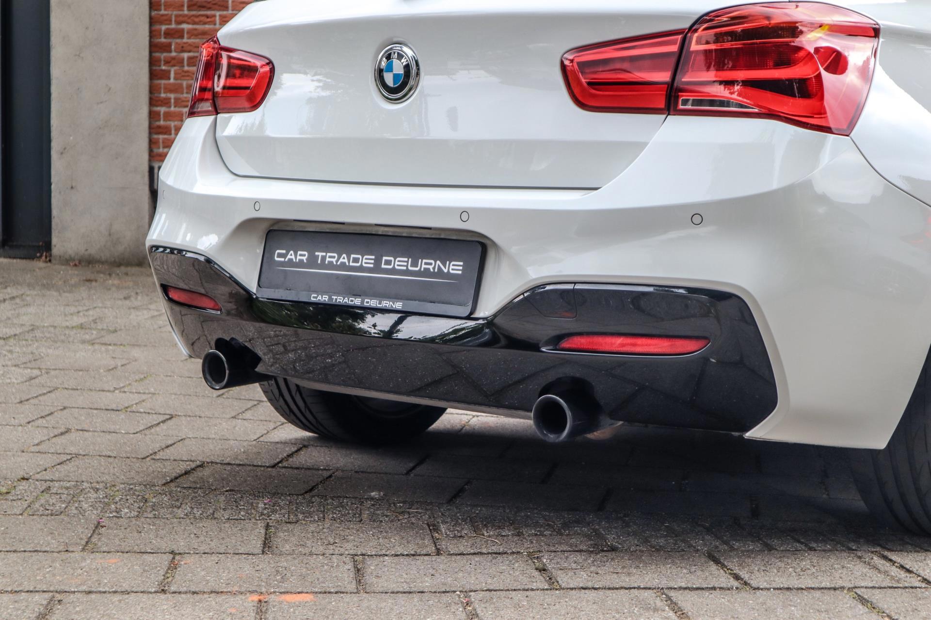 BMW 1-Serie 120i Edition M Sport Shadow High Executive (2017), foto 10
