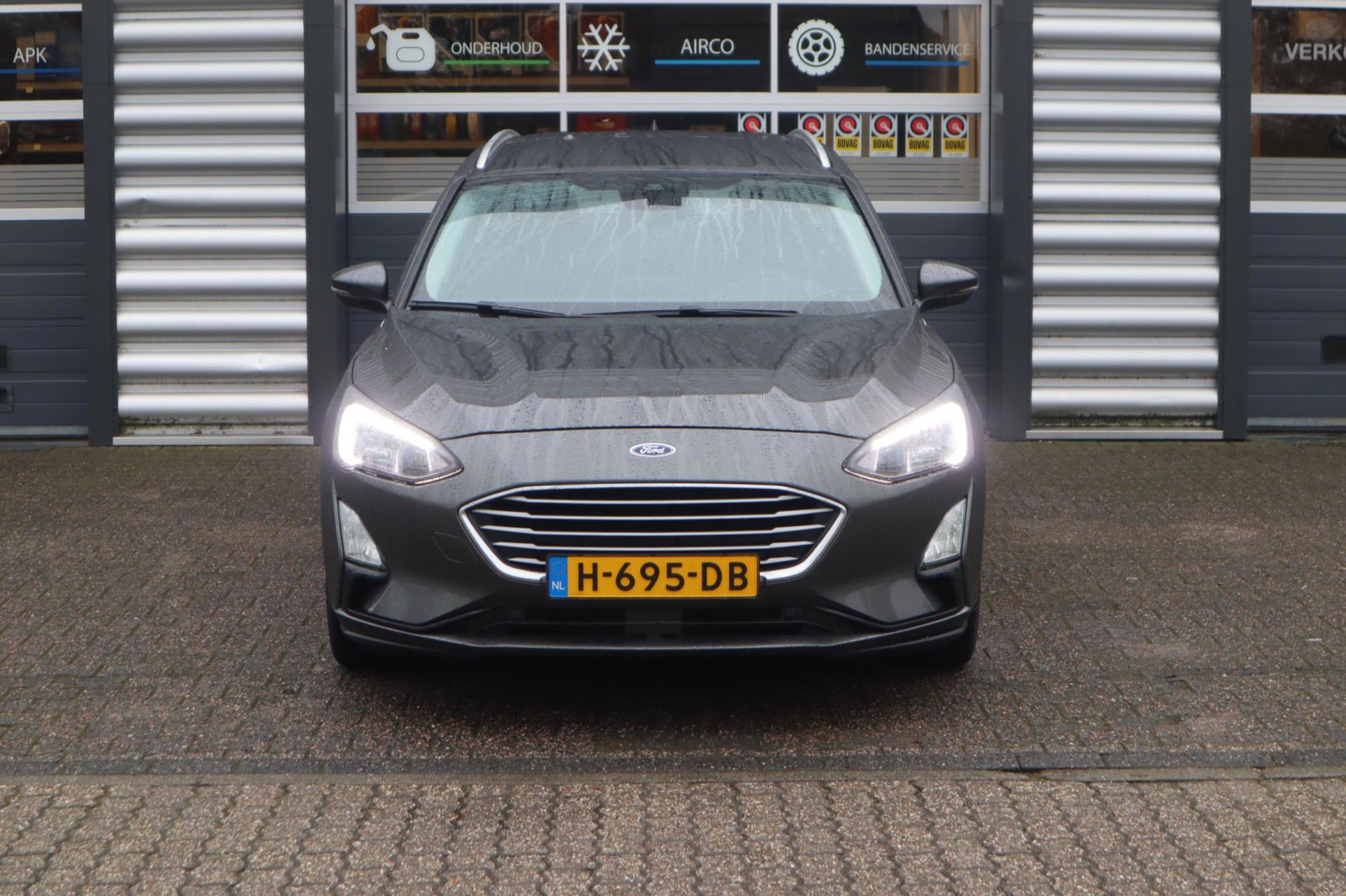 Ford Focus Wagon 1.0 EcoBoost Trend Edition Business (2020), foto 2