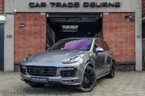 Porsche Cayenne 3.6 GTS 440PK (2016)