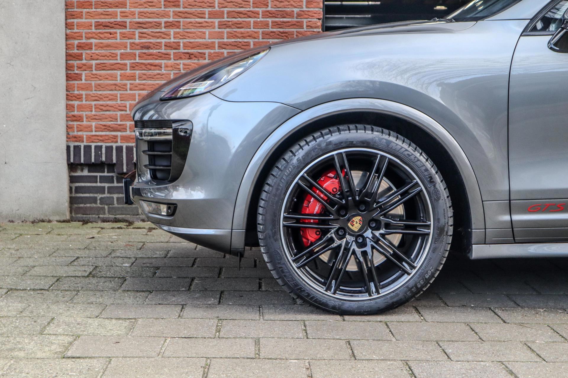 Porsche Cayenne 3.6 GTS 440PK (2016), foto 6