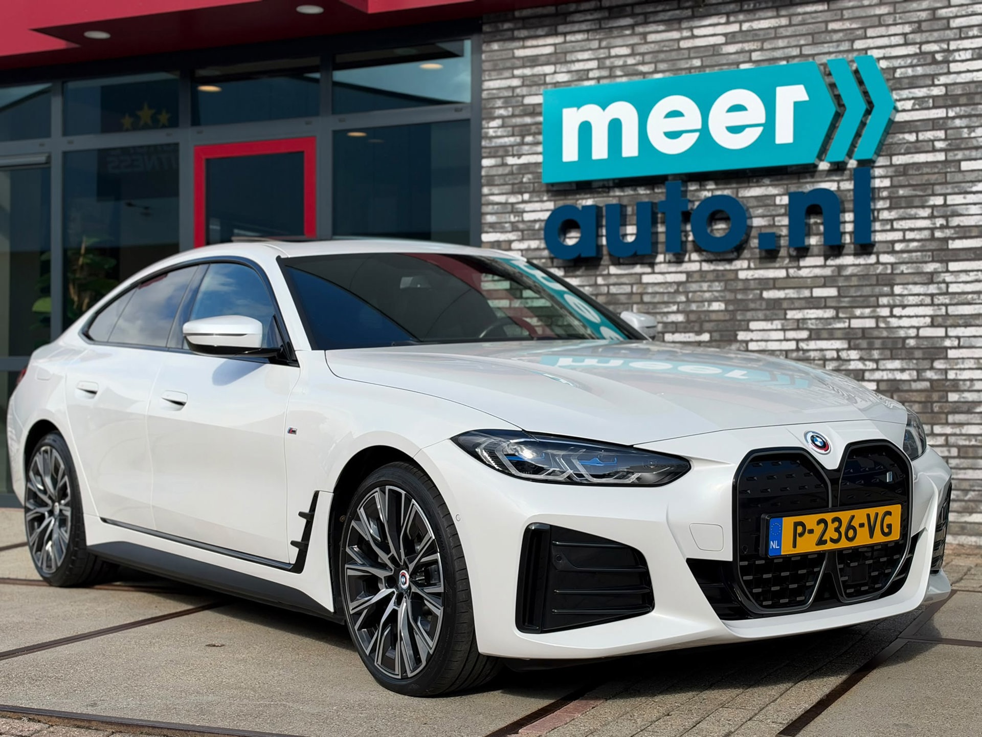 BMW I4 40 High Exec. M-SPORT SOH 96.4% (2022), foto 20