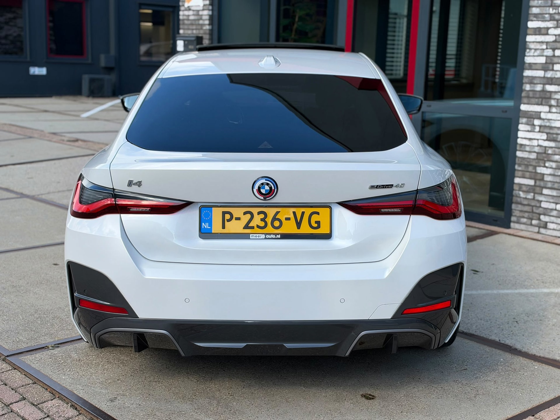 BMW I4 40 High Exec. M-SPORT SOH 96.4% (2022), foto 23