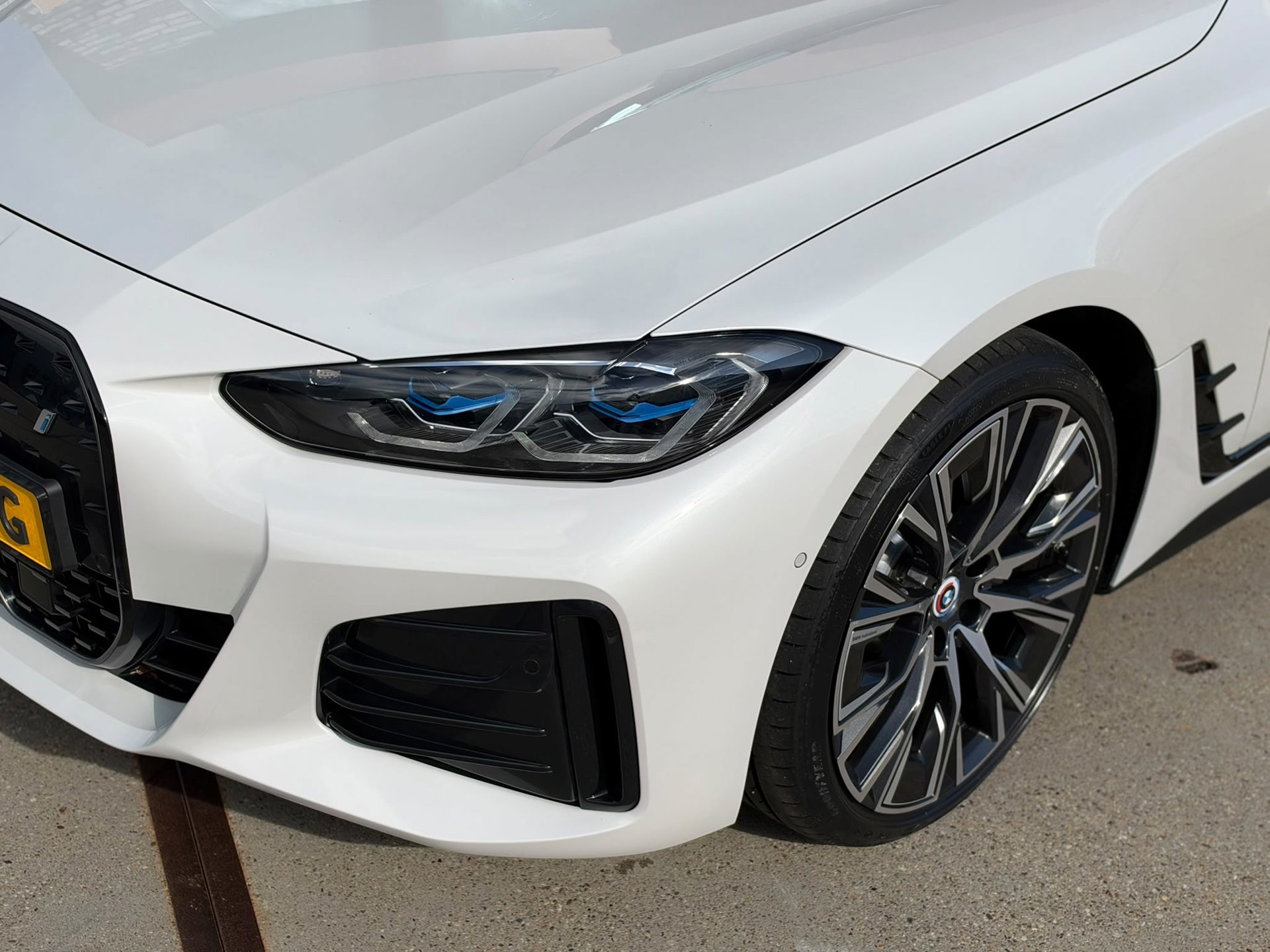 BMW I4 40 High Exec. M-SPORT SOH 96.4% (2022), foto 30
