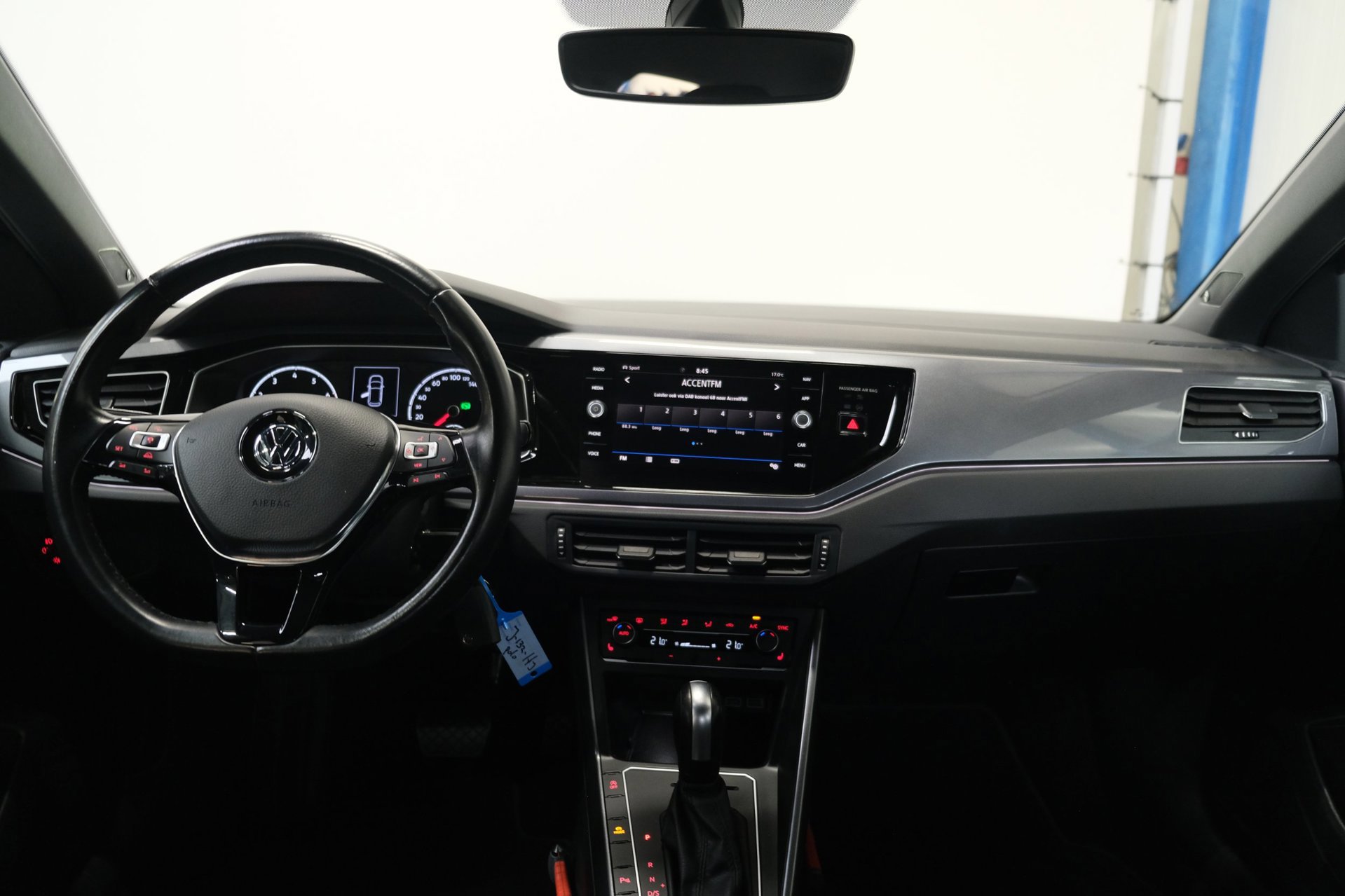Volkswagen Polo 1.0 TSI Highline R-Line (2020), foto 14