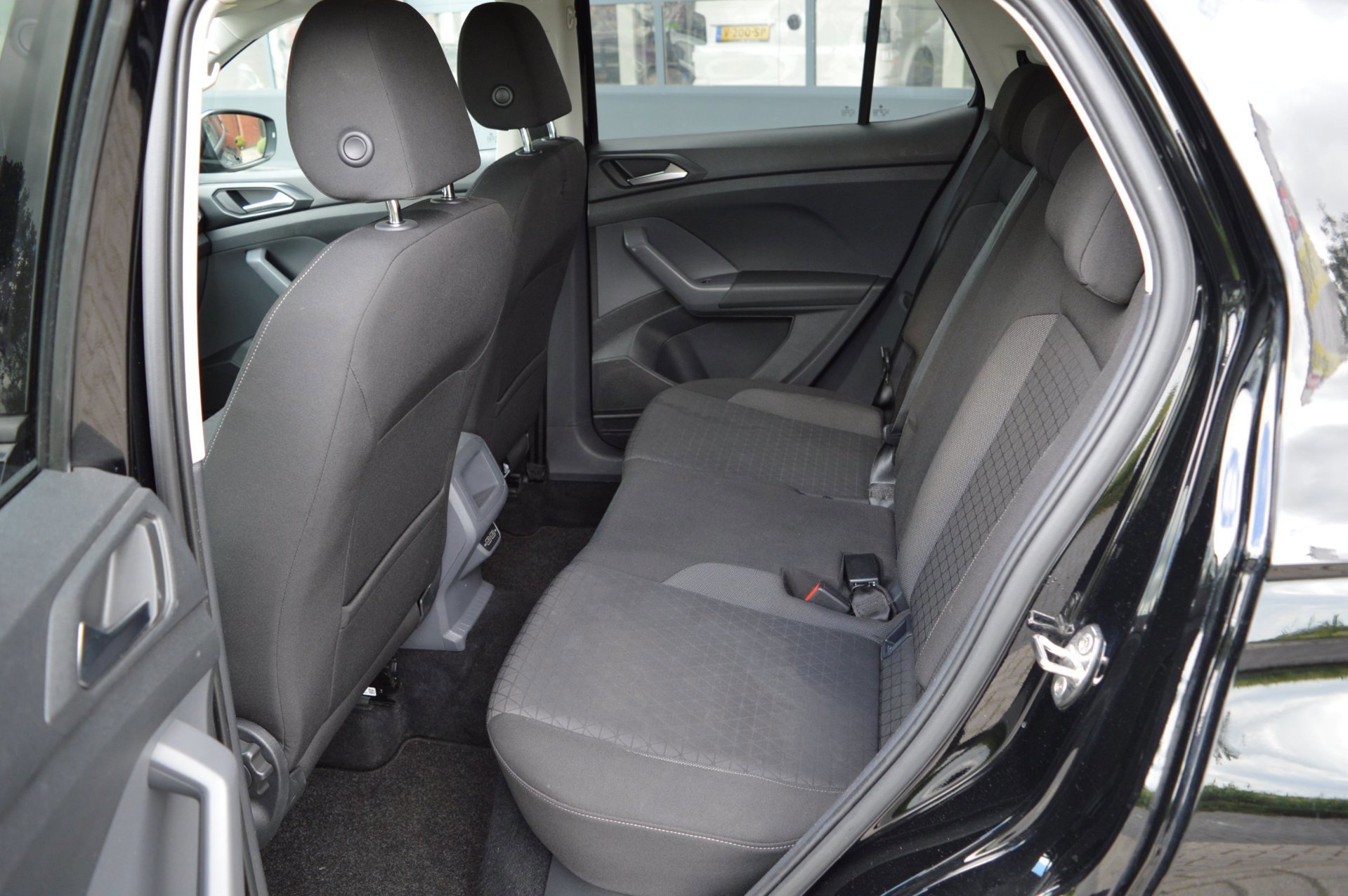 Volkswagen T-Cross 1.0 TSI Life (2020), foto 14