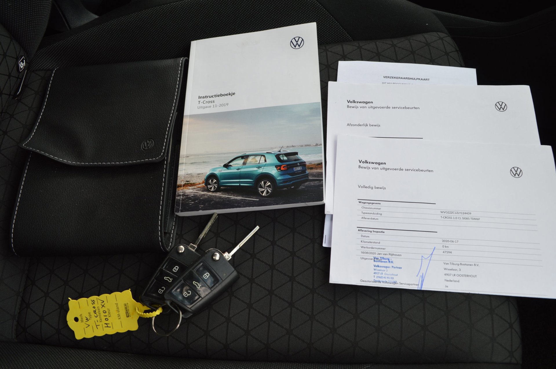 Volkswagen T-Cross 1.0 TSI Life (2020), foto 17