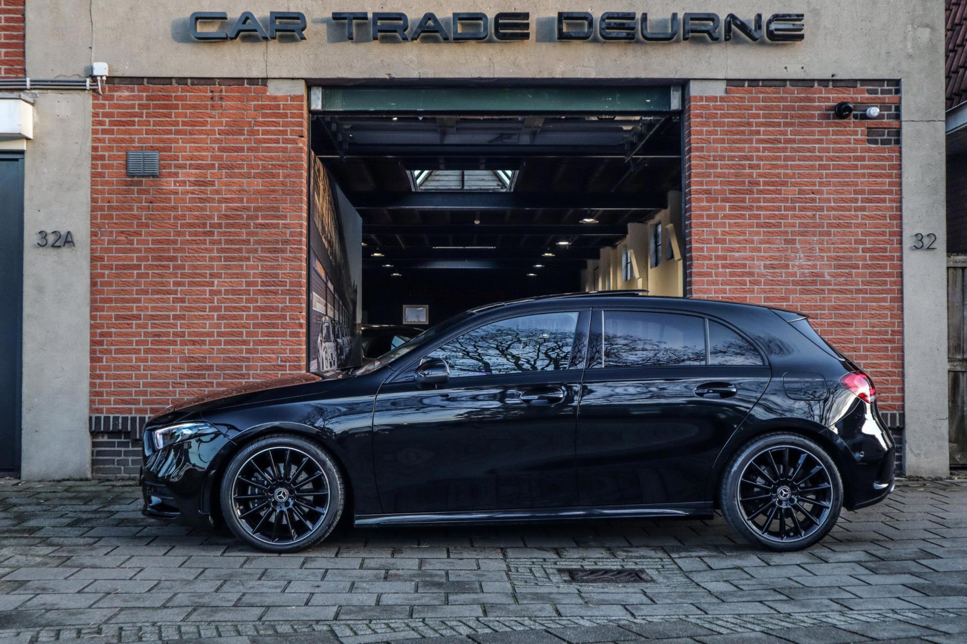 Mercedes-Benz A-klasse 220 AMG Night (2019), foto 2