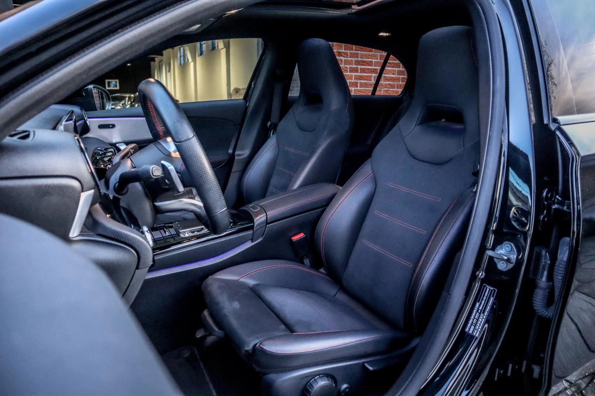 Mercedes-Benz A-klasse 220 AMG Night (2019), foto 10
