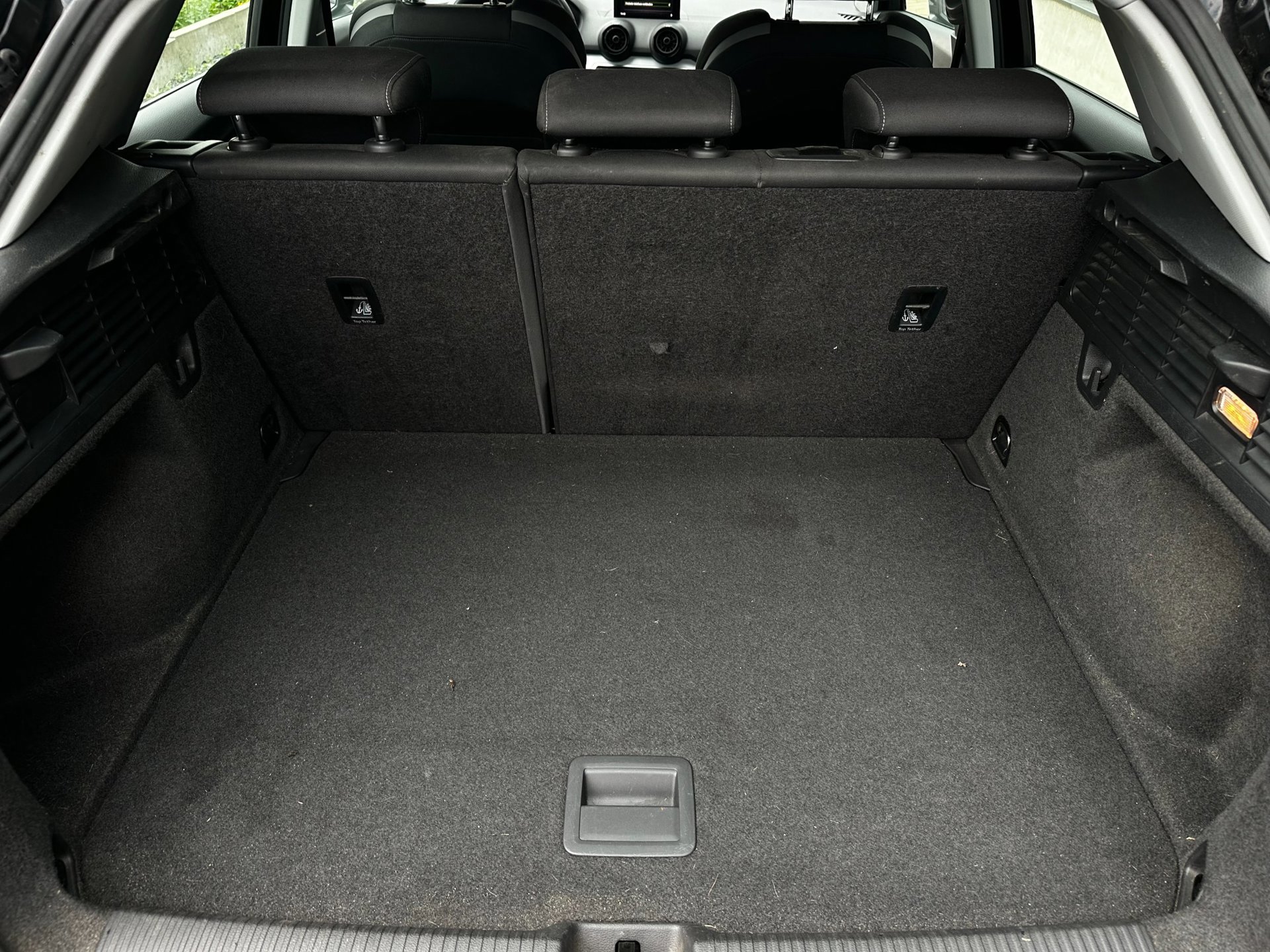Audi Q2 1.4 TFSI CoD Design Pro Line (2018), foto 13