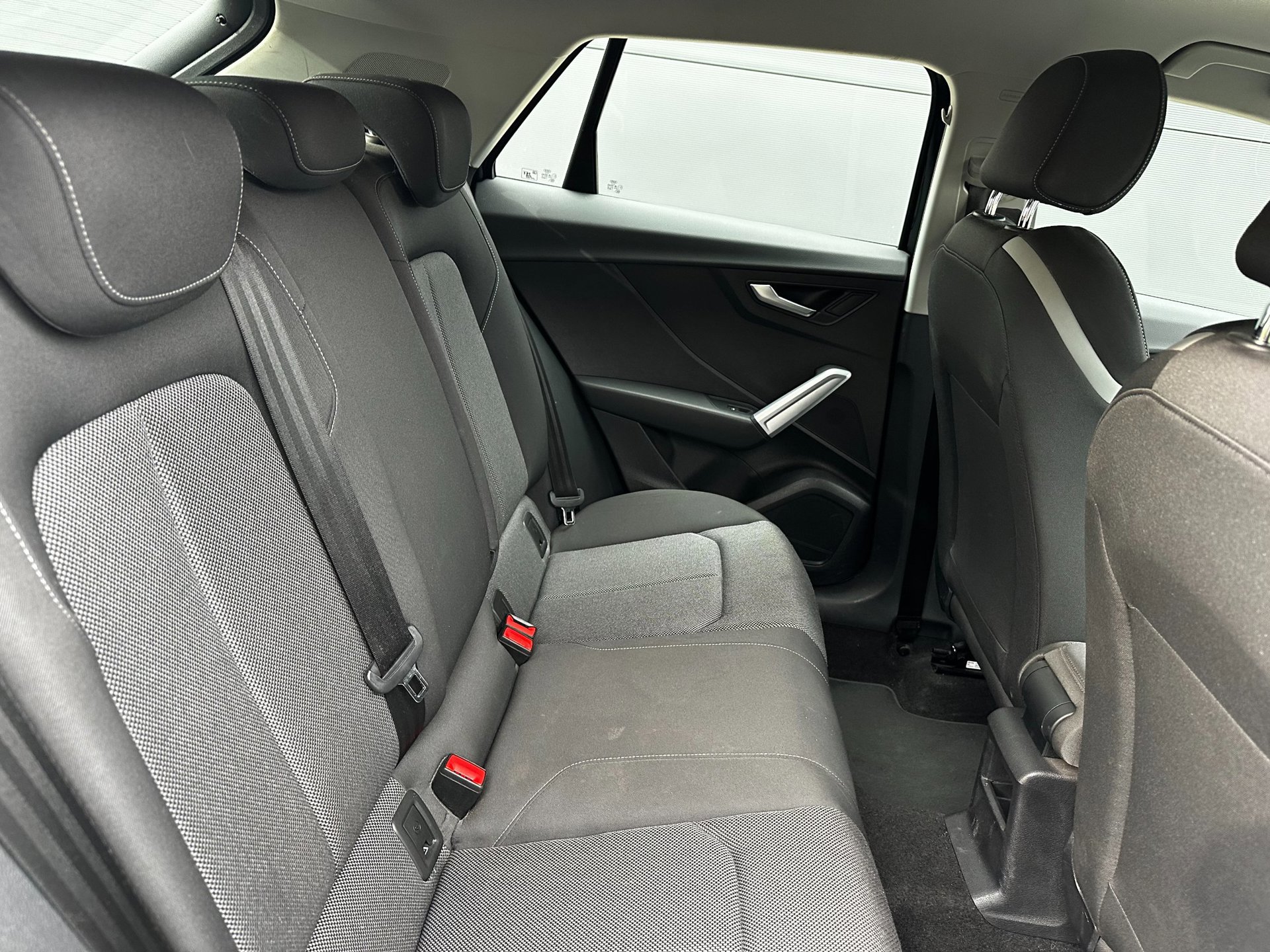 Audi Q2 1.4 TFSI CoD Design Pro Line (2018), foto 25