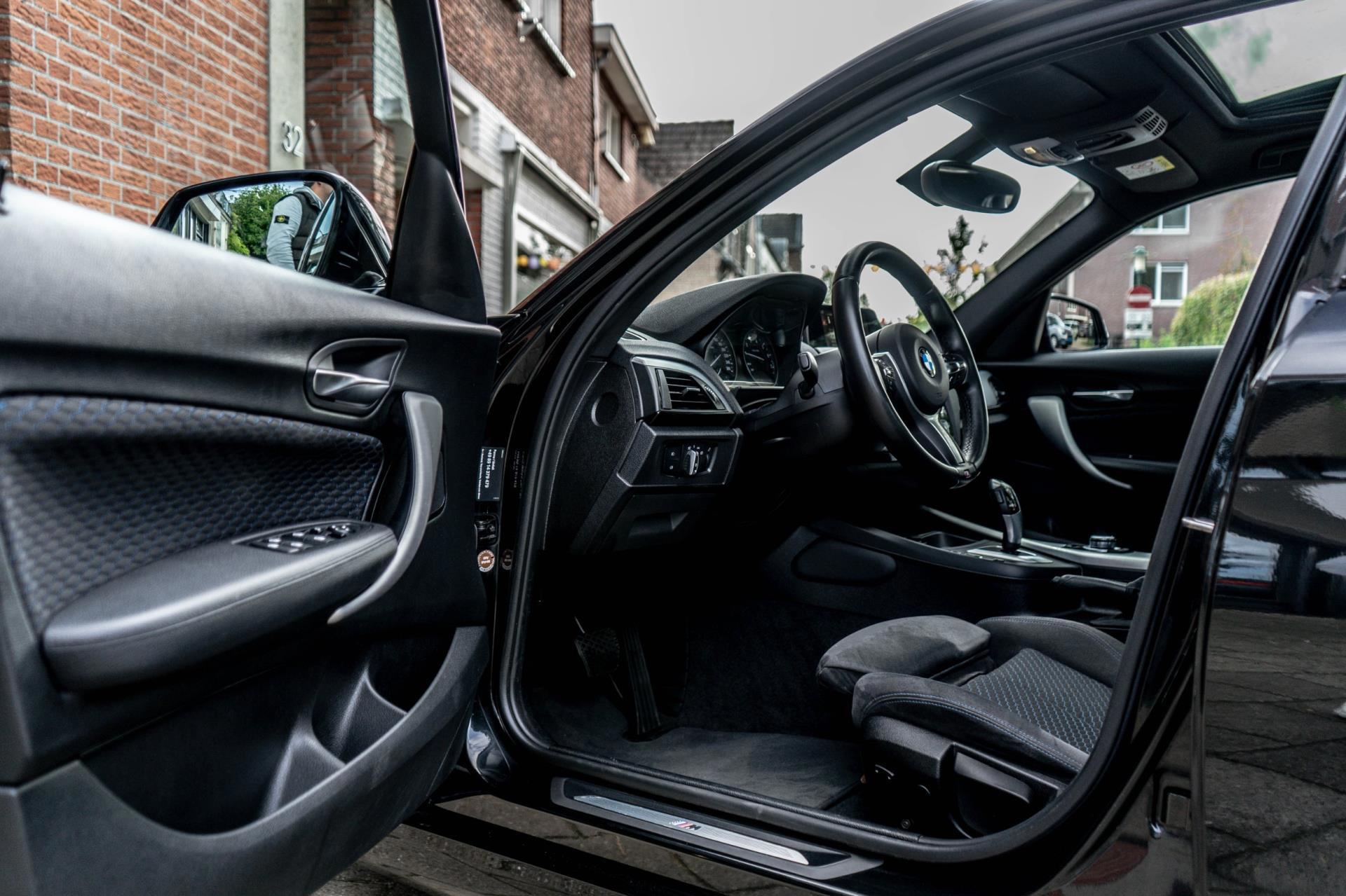 BMW 1-Serie 118i M Sport (2016), foto 12