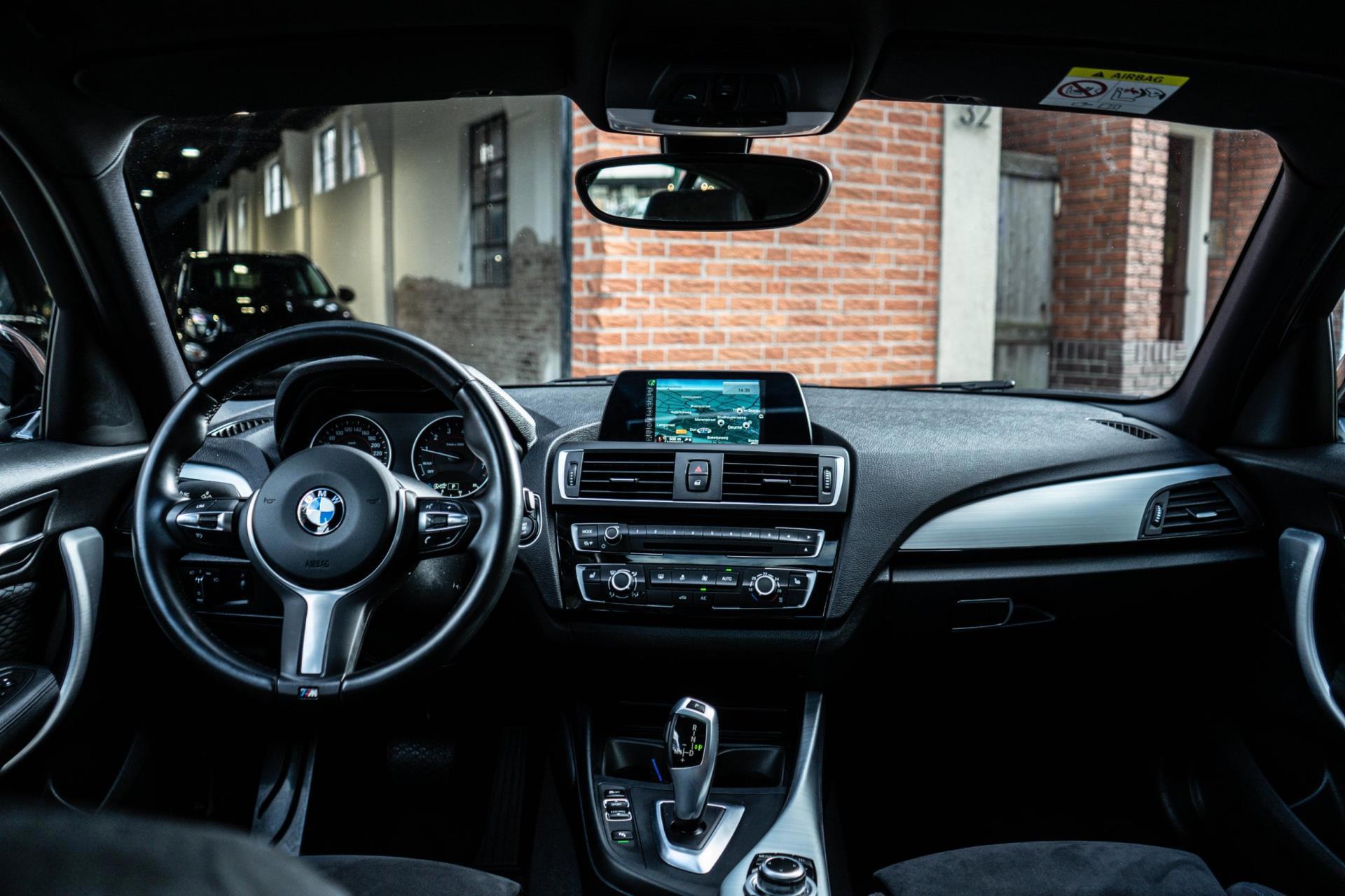 BMW 1-Serie 118i M Sport (2016), foto 13