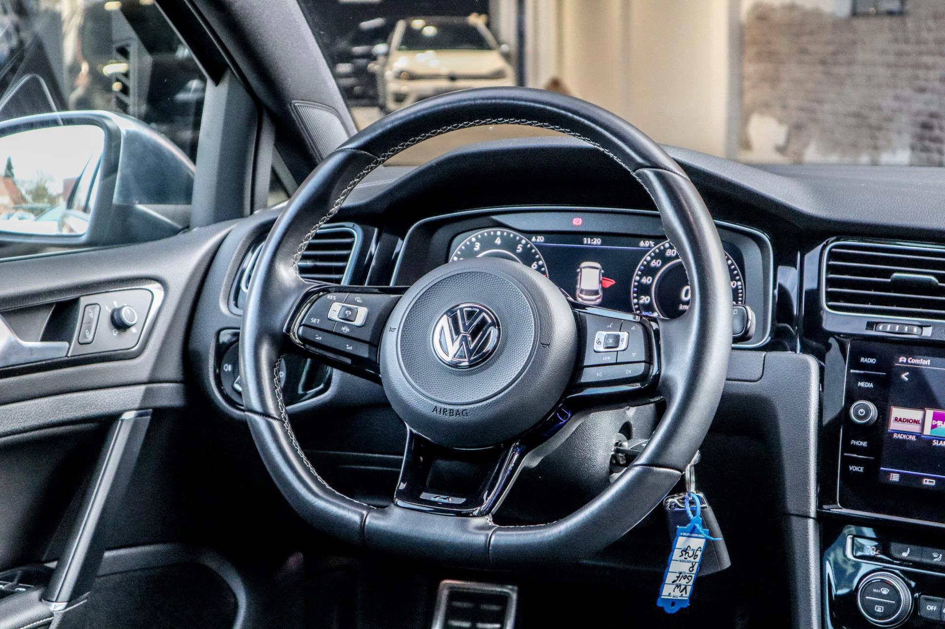 Volkswagen Golf 2.0 TSI 301PK 4Motion R (2019), foto 14