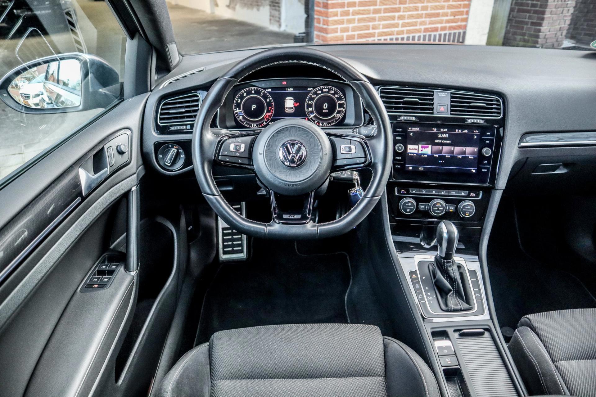 Volkswagen Golf 2.0 TSI 301PK 4Motion R (2019), foto 15