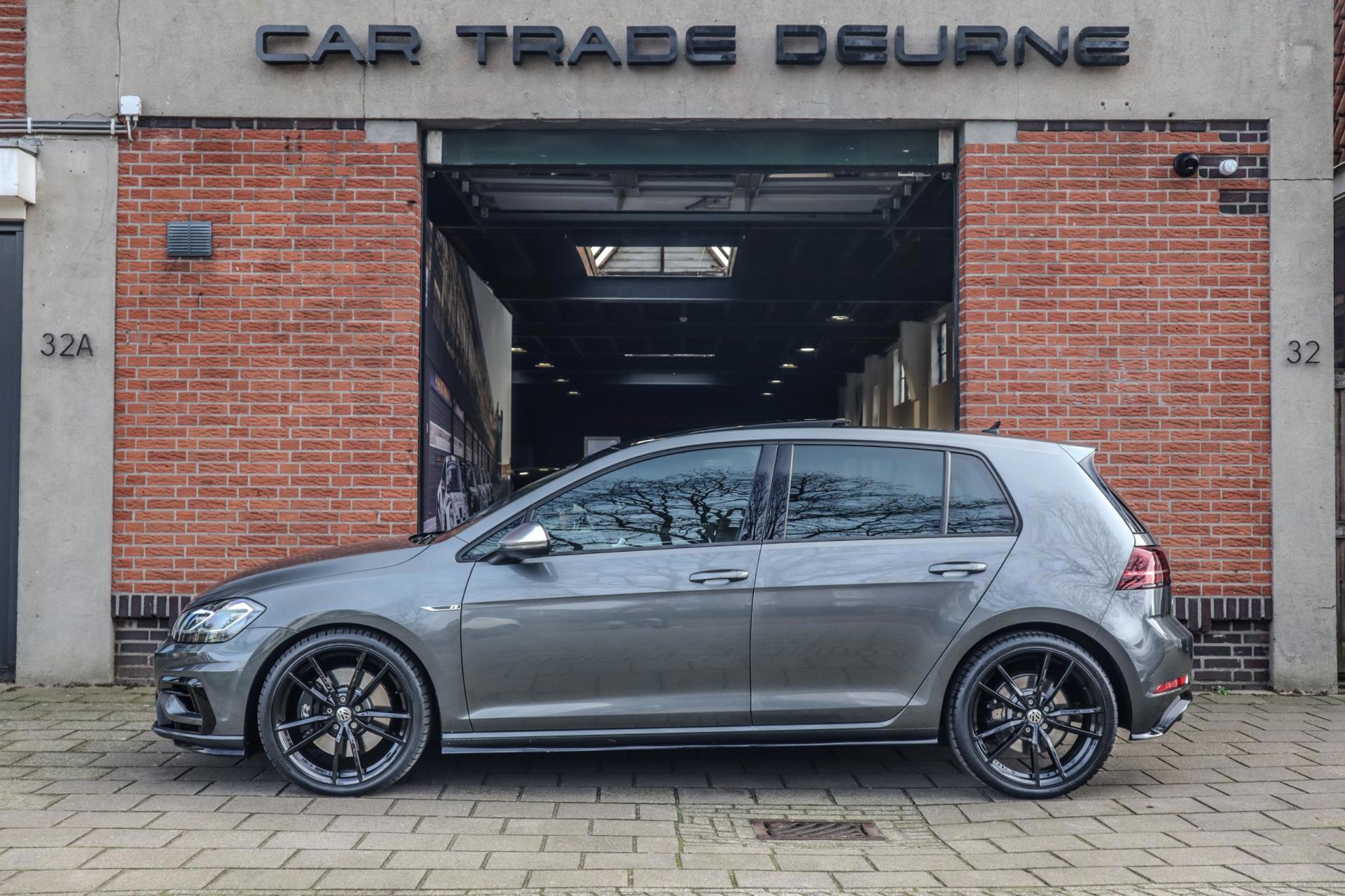 Volkswagen Golf 2.0 TSI 301PK 4Motion R (2019), foto 5