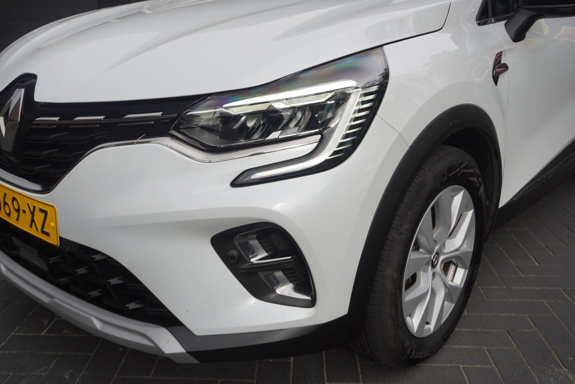 Renault Captur 1.6 E-Tech Hybrid 145 Zen Aut (2022), foto 2