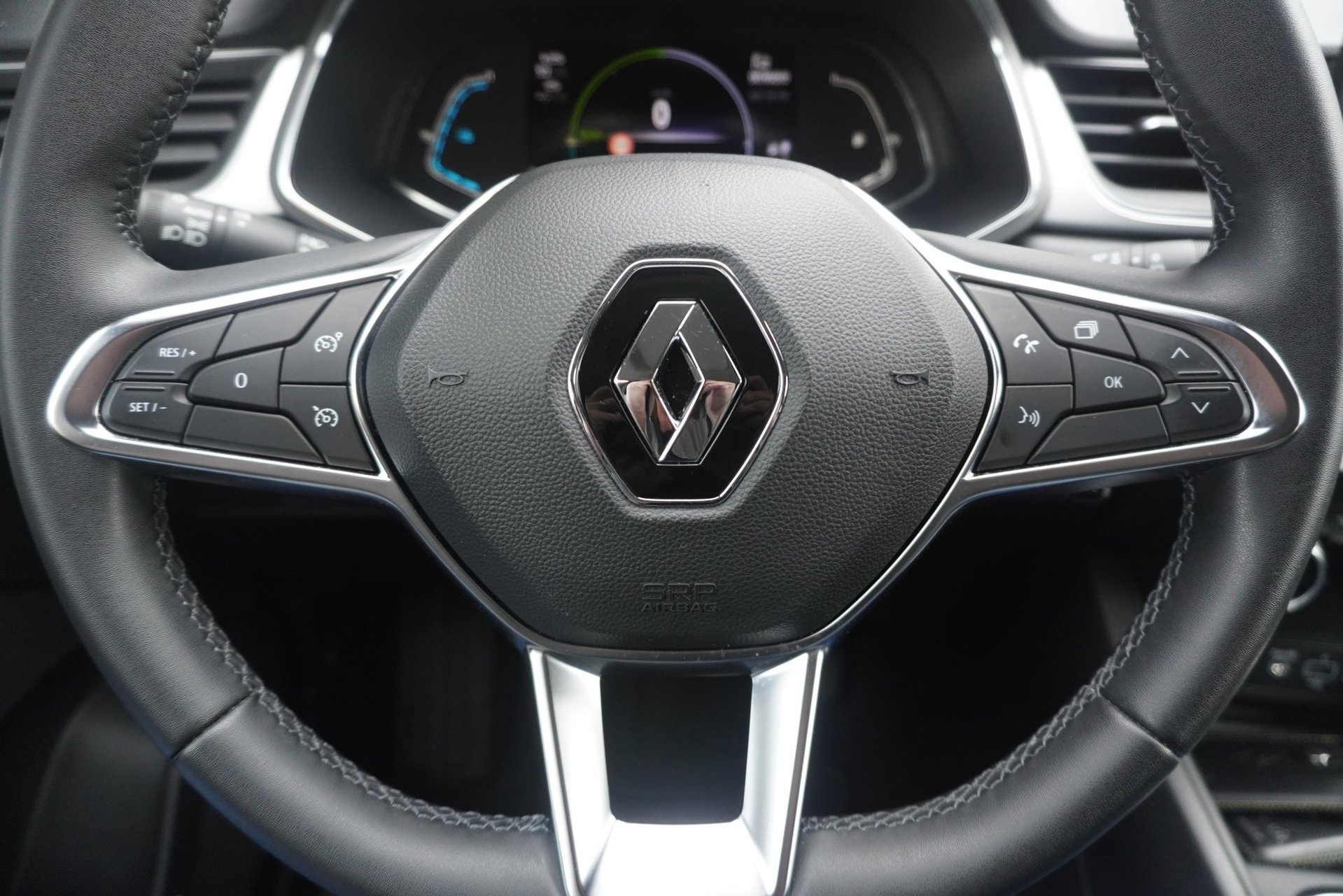 Renault Captur 1.6 E-Tech Hybrid 145 Zen Aut (2022), foto 14