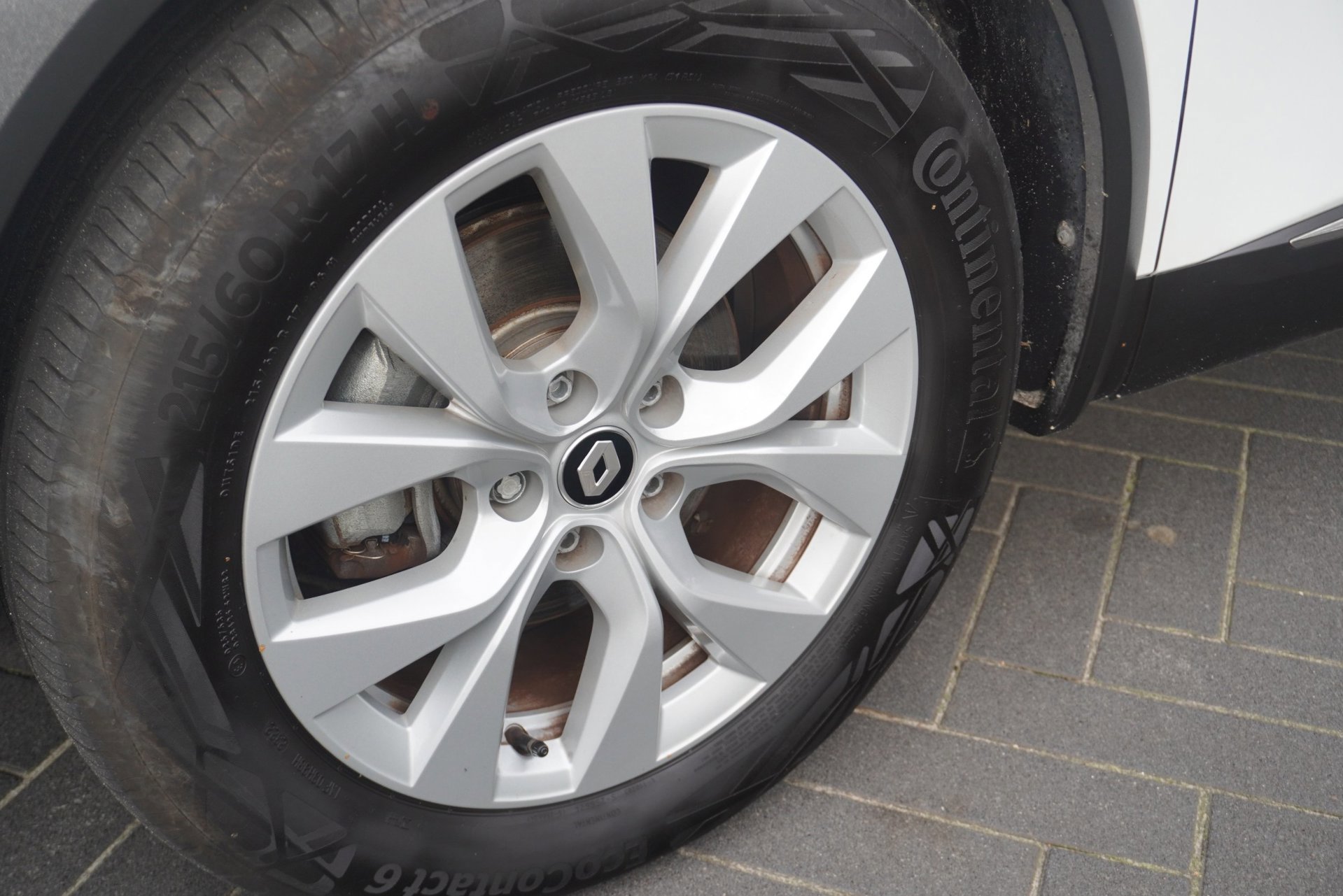 Renault Captur 1.6 E-Tech Hybrid 145 Zen Aut (2022), foto 3