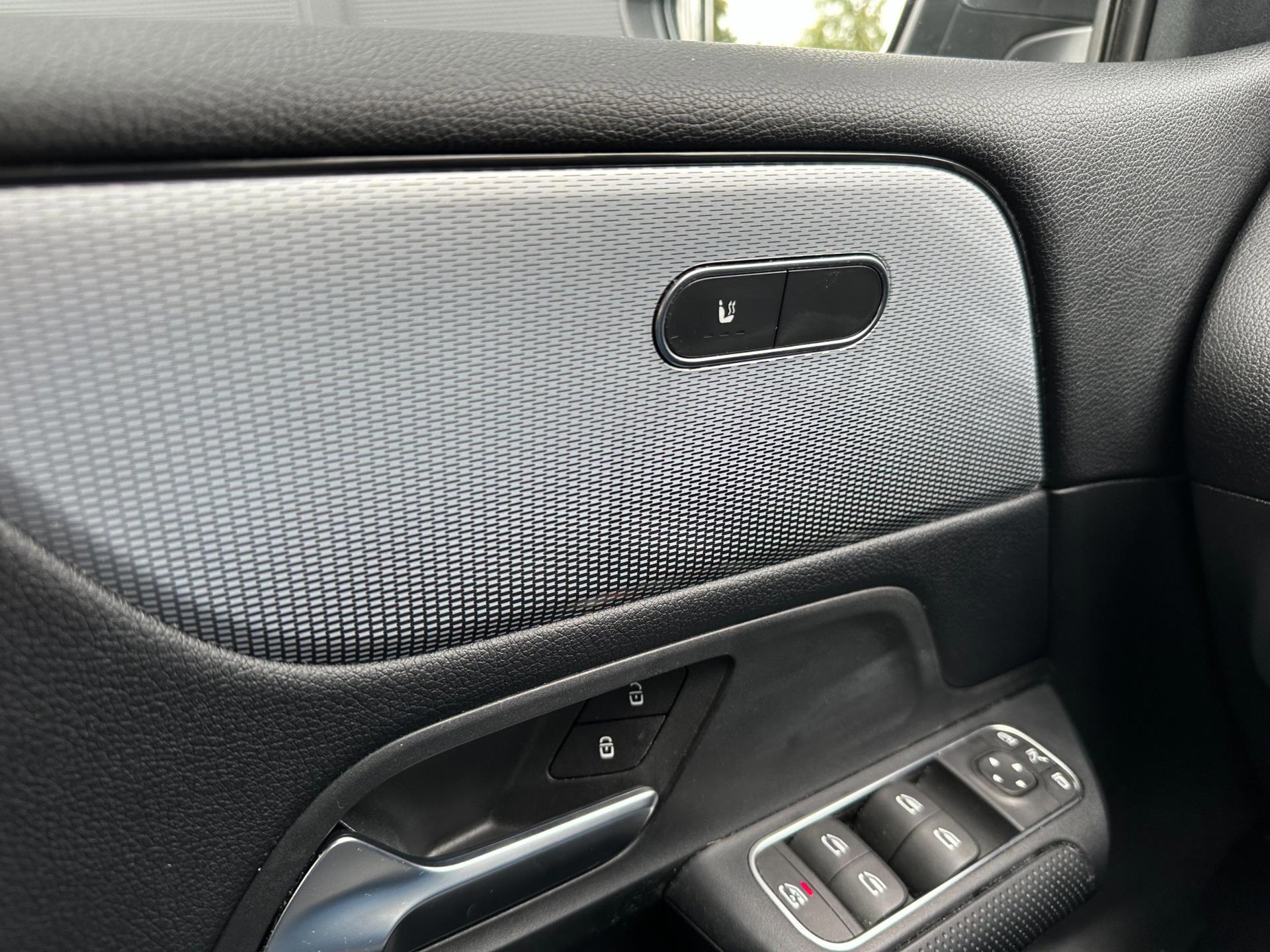 Mercedes-Benz B-klasse 180 Business Line Actie (2022), foto 22
