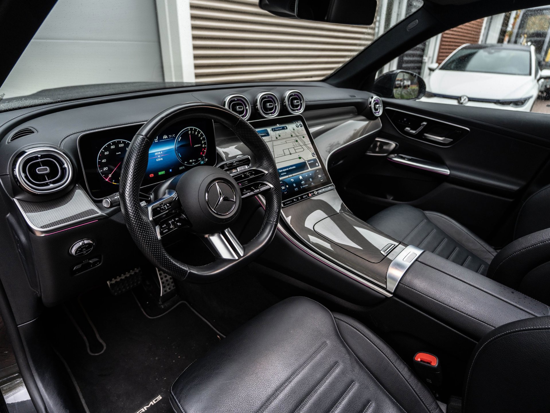 Mercedes-Benz GLC-klasse 300e 4MATIC AMG Line (2023), foto 13