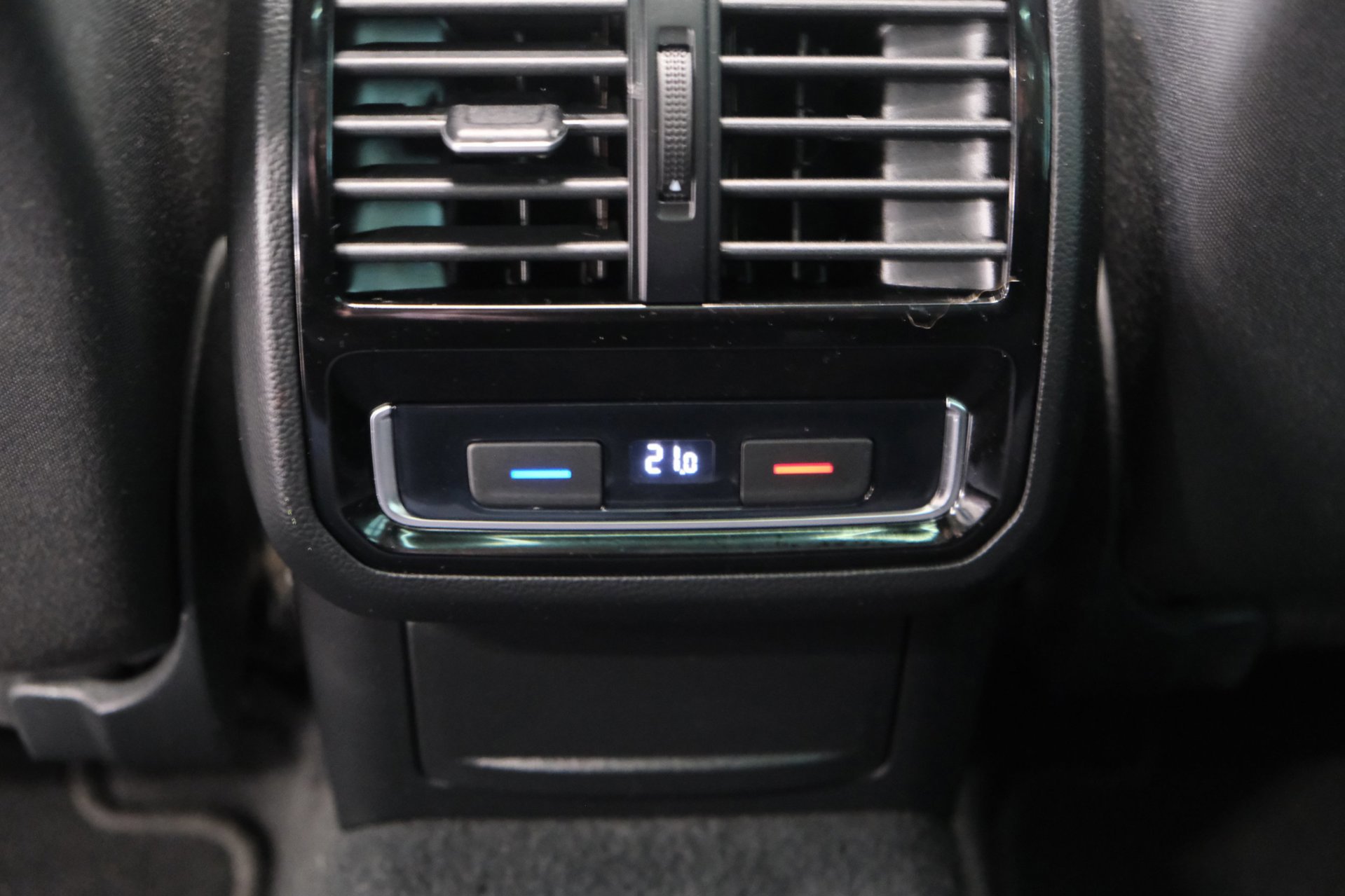 Volkswagen Passat Variant 1.5 TSI Comfortline Business (2019), foto 18